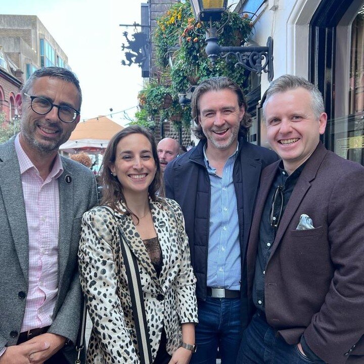 The team are enjoying a few drinks after our annual client lunch in Brighton.

#brighton #networking #event