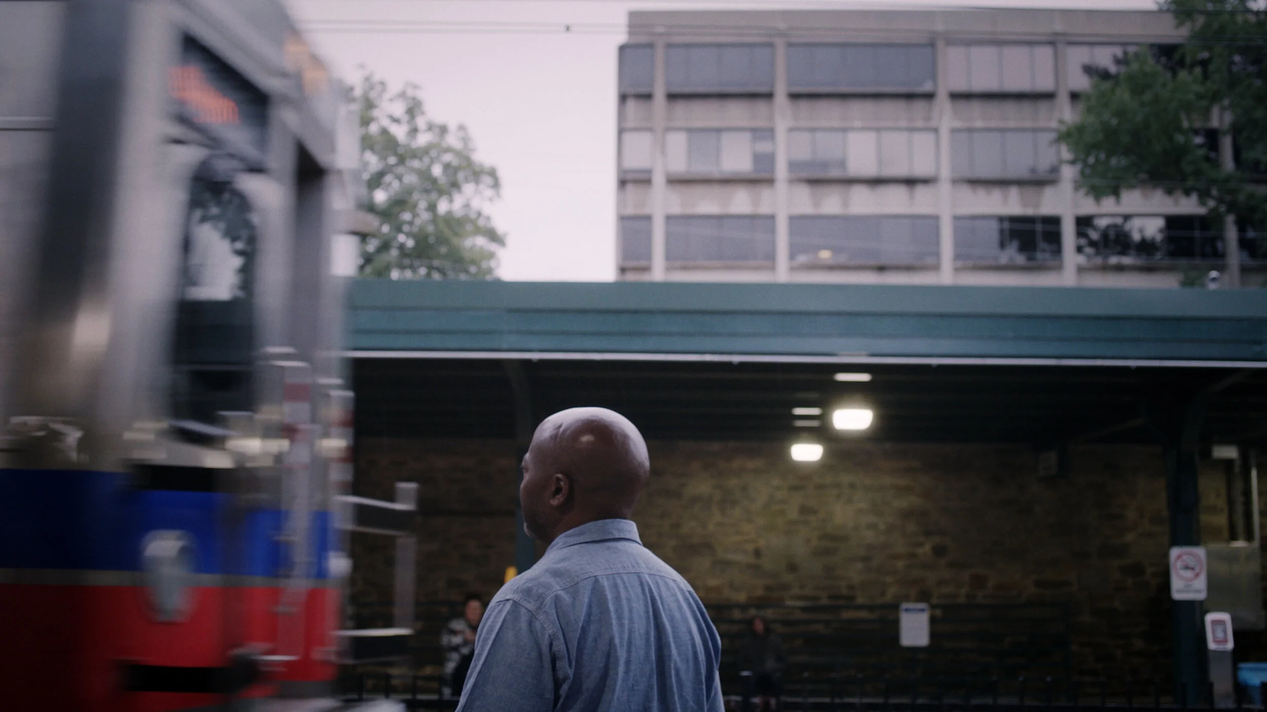 Father_and_Sons_clips_reel_1.mov.00_00_21_11.Still002.jpg
