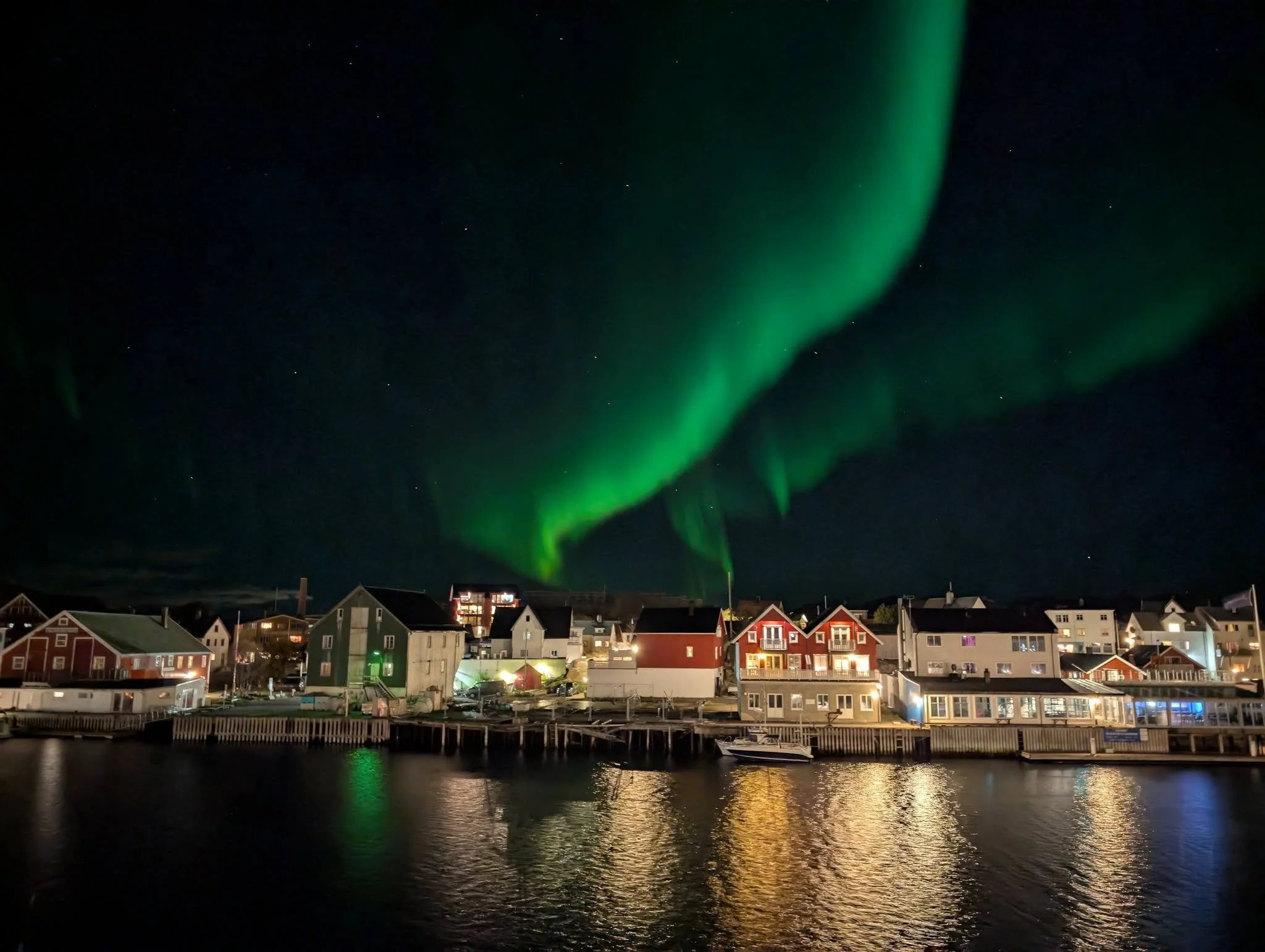 Aurora over Henningsvær