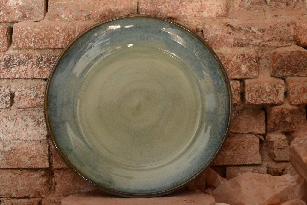 Lidded Casserole Dish — Harold Kaplan Pottery