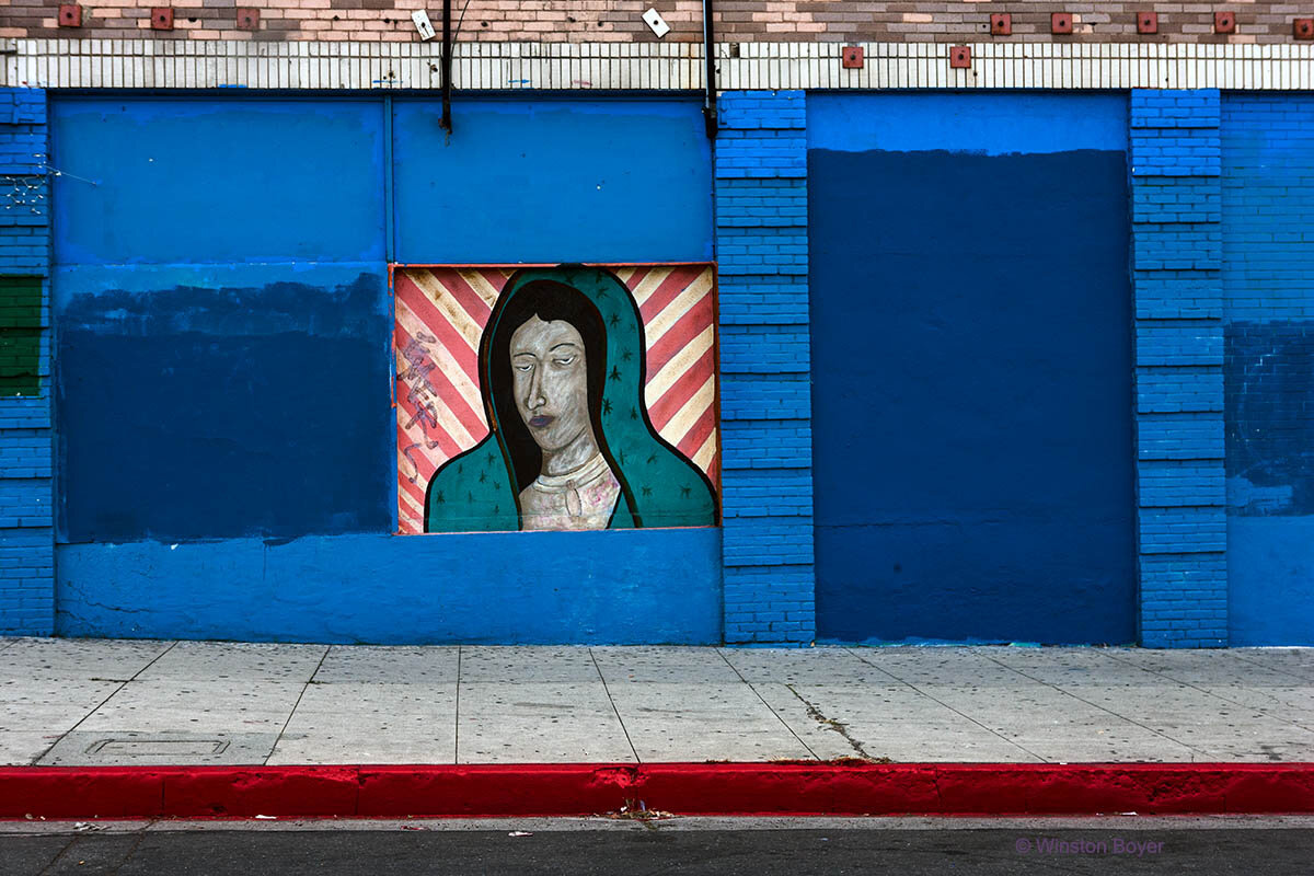  Blue Wall LA            .       
