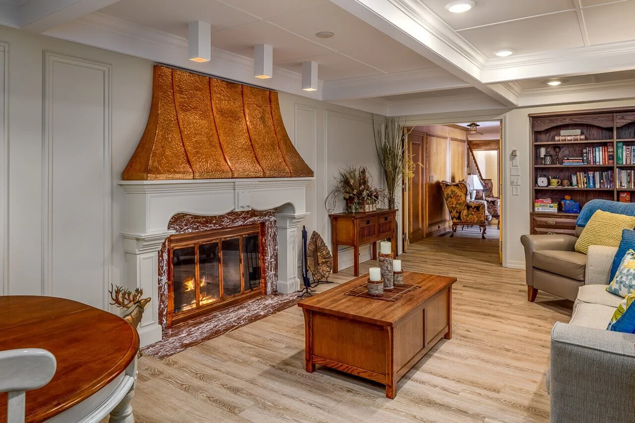 Wedding Venue With Lodging in Iowa The Conrad Mansion