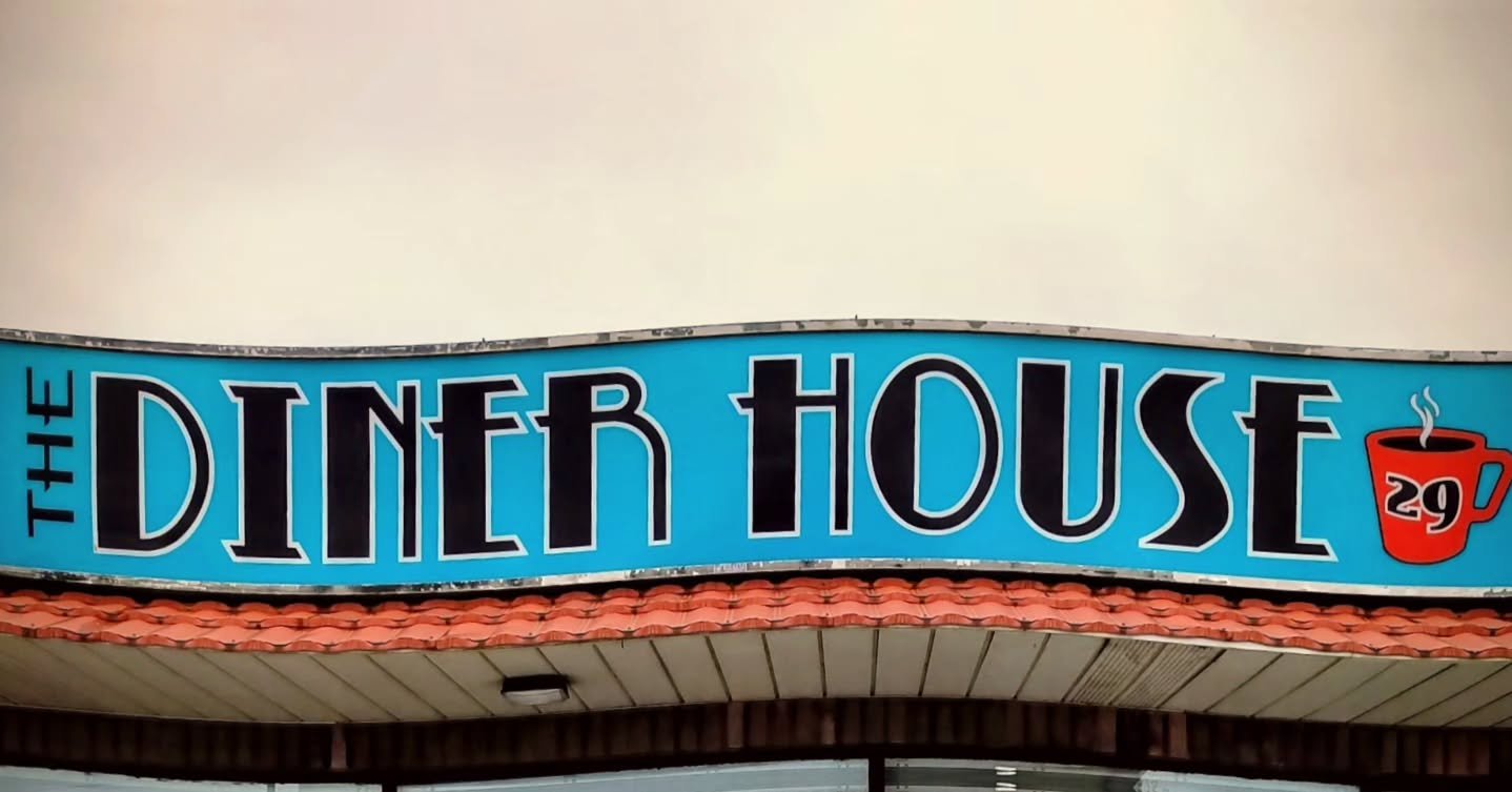 Back to regular hours this week #2stardiner peeps! Yes, that includes New Year's day 9-1pm! #psstpassiton