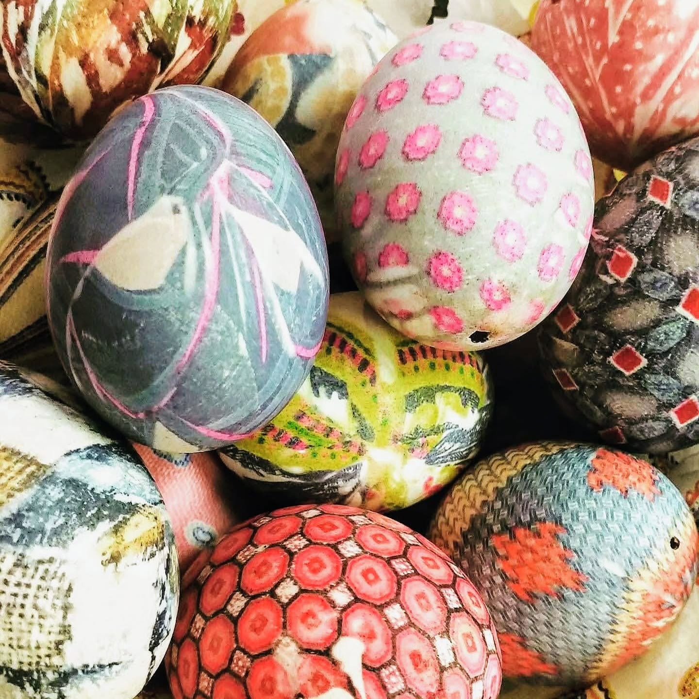 Easter is almost here!  A reminder that we are open regular hours this weekend including Good Fri and Sun!
Please note that we'll be closed next Wed (Apr 8) in addition to our usual Mon/Tues! #2stardinerfansplanahead