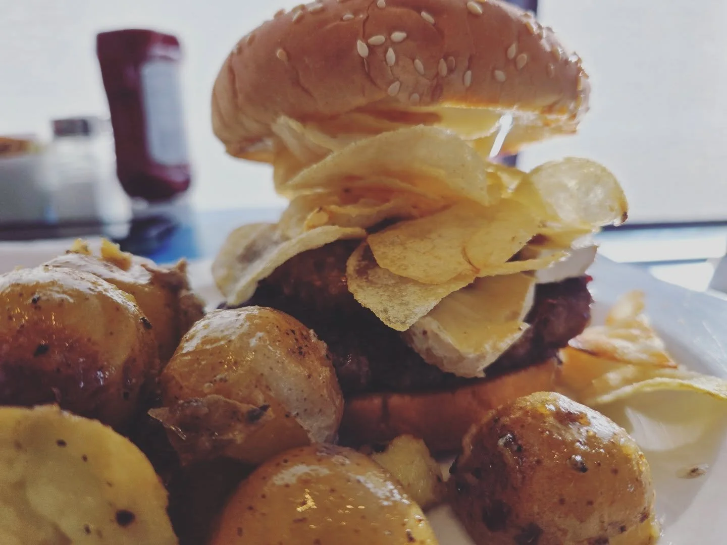 Reminding you that you'll have to wait another day for a #2stardiner burger as we're off Wed as well this week. Hope to see you Thurs.