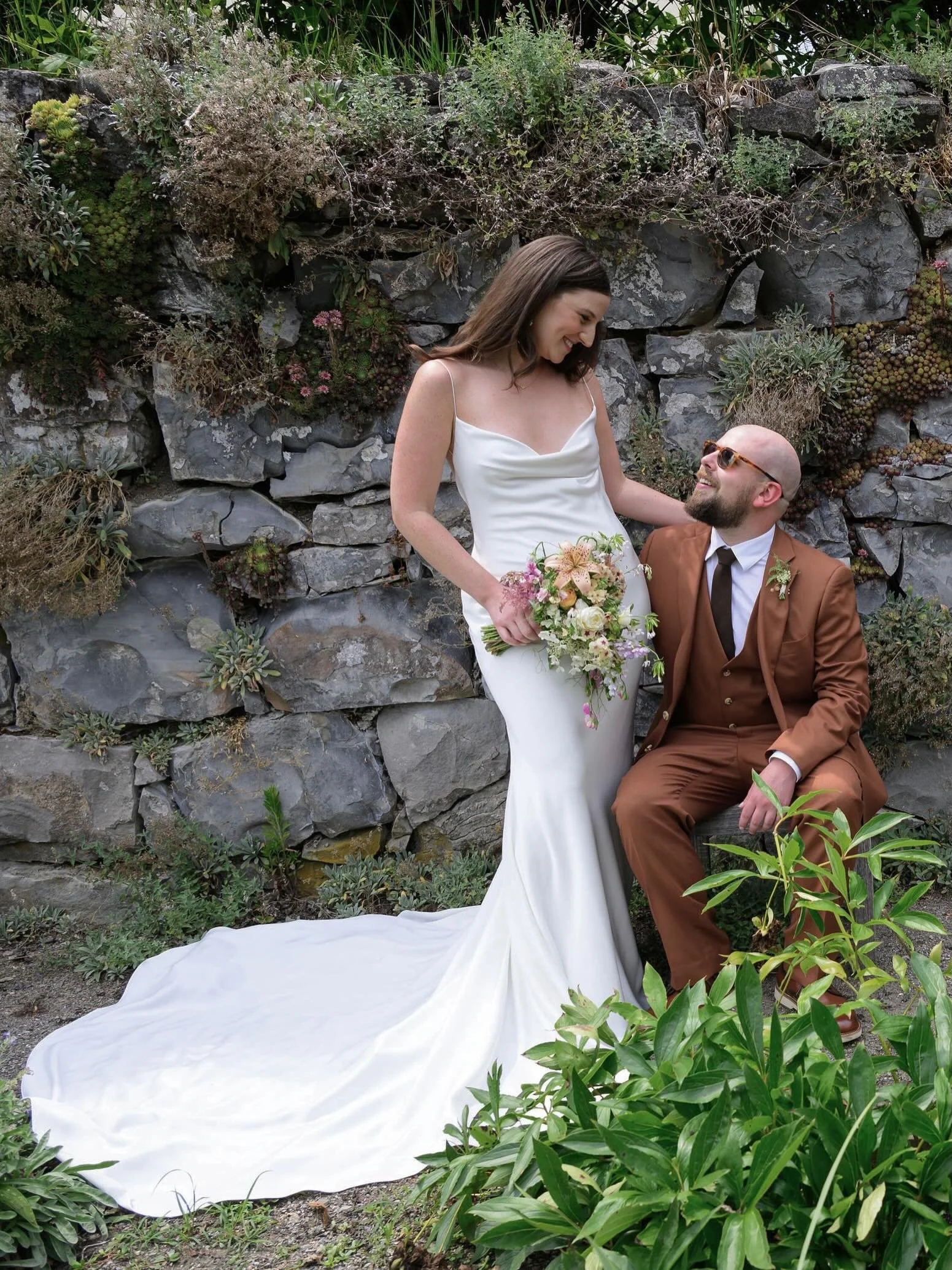 The kind of day that does half the work for you. Light like this, color everywhere, nothing forced.

Sam and Danielle leaned into it- easy, present, and letting everything unfold the way it was meant to.

Bride and groom: @d_hash @sharris555 
Photogr