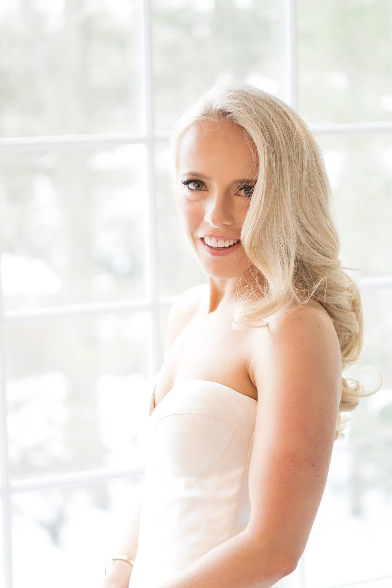 10-Alex White wedding_J.jpg