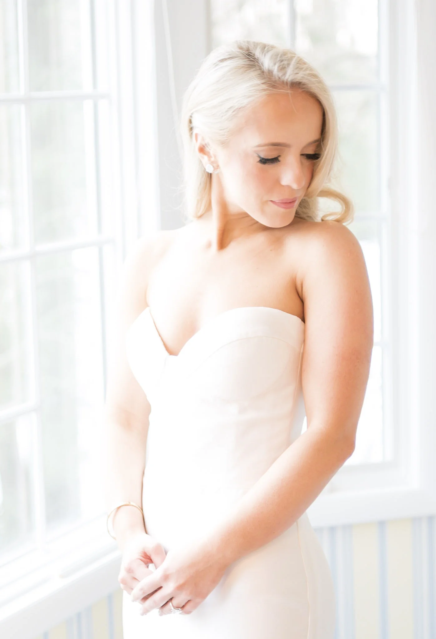 12-Alex White wedding_J.jpg