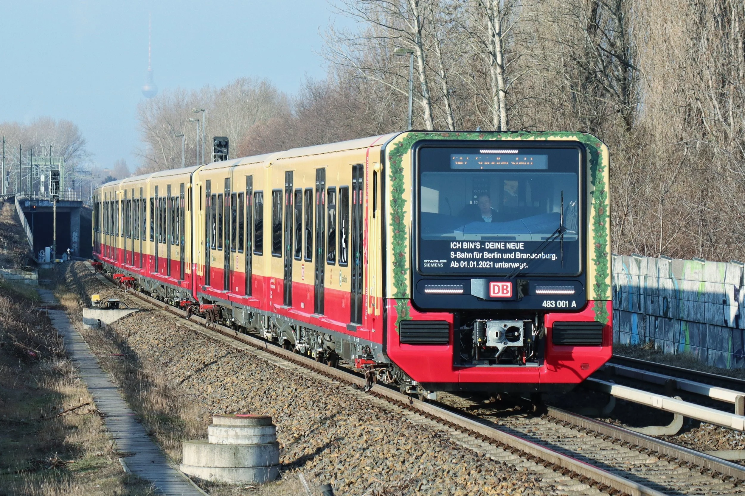 DB S-Bahn.jpg