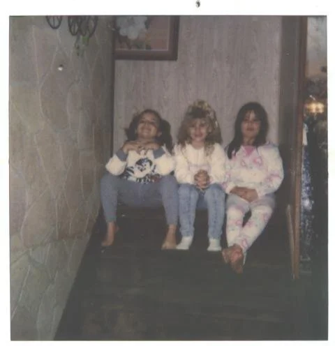 photo of rebecca michelle, meditation coach, as a child next to her sister and childhood friend
