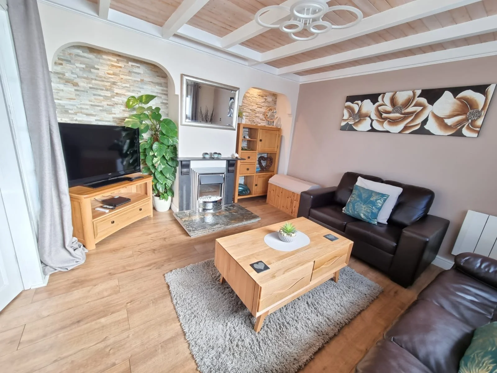 WhatsApp Image 2021-12-09 at 09.44.31.jpeg