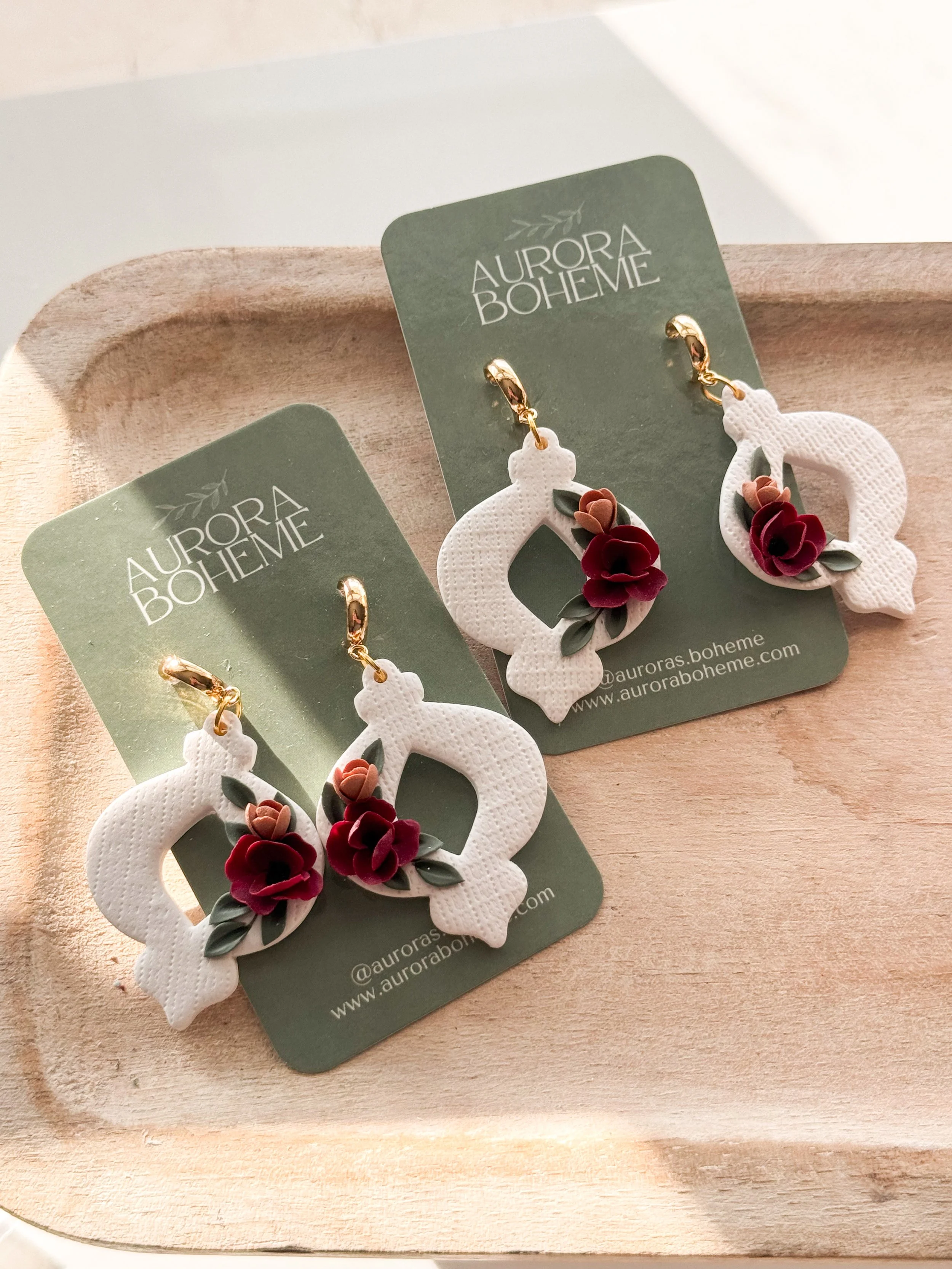 White FLoral Ornament *MARKET INVENTORY*