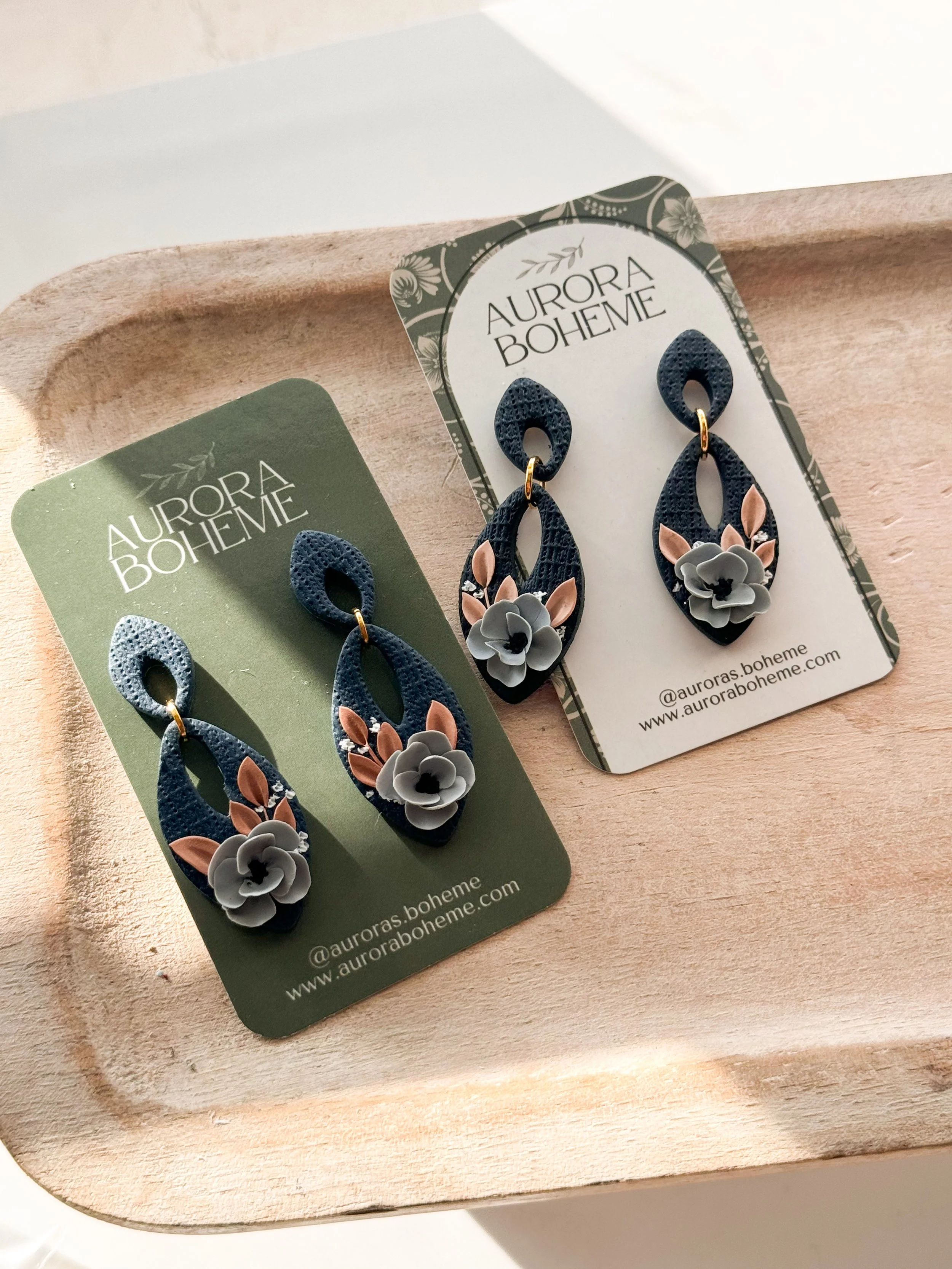 Blue Oval Florals *MARKET INVENTORY*