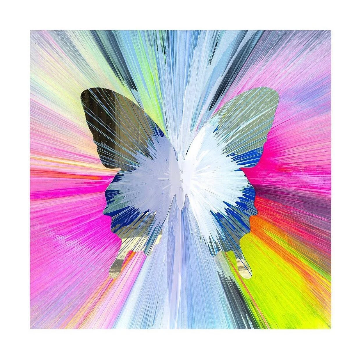 Happy Saturday!!! 🦋🎵I&rsquo;m gonna be taking a little spin out in the country today&hellip; so thought I&rsquo;d send some spin artwork 🖼 love your way, by @punkmetender &hellip; love his work! 
Check out his page it&rsquo;s a fun experience! 💗⭐
