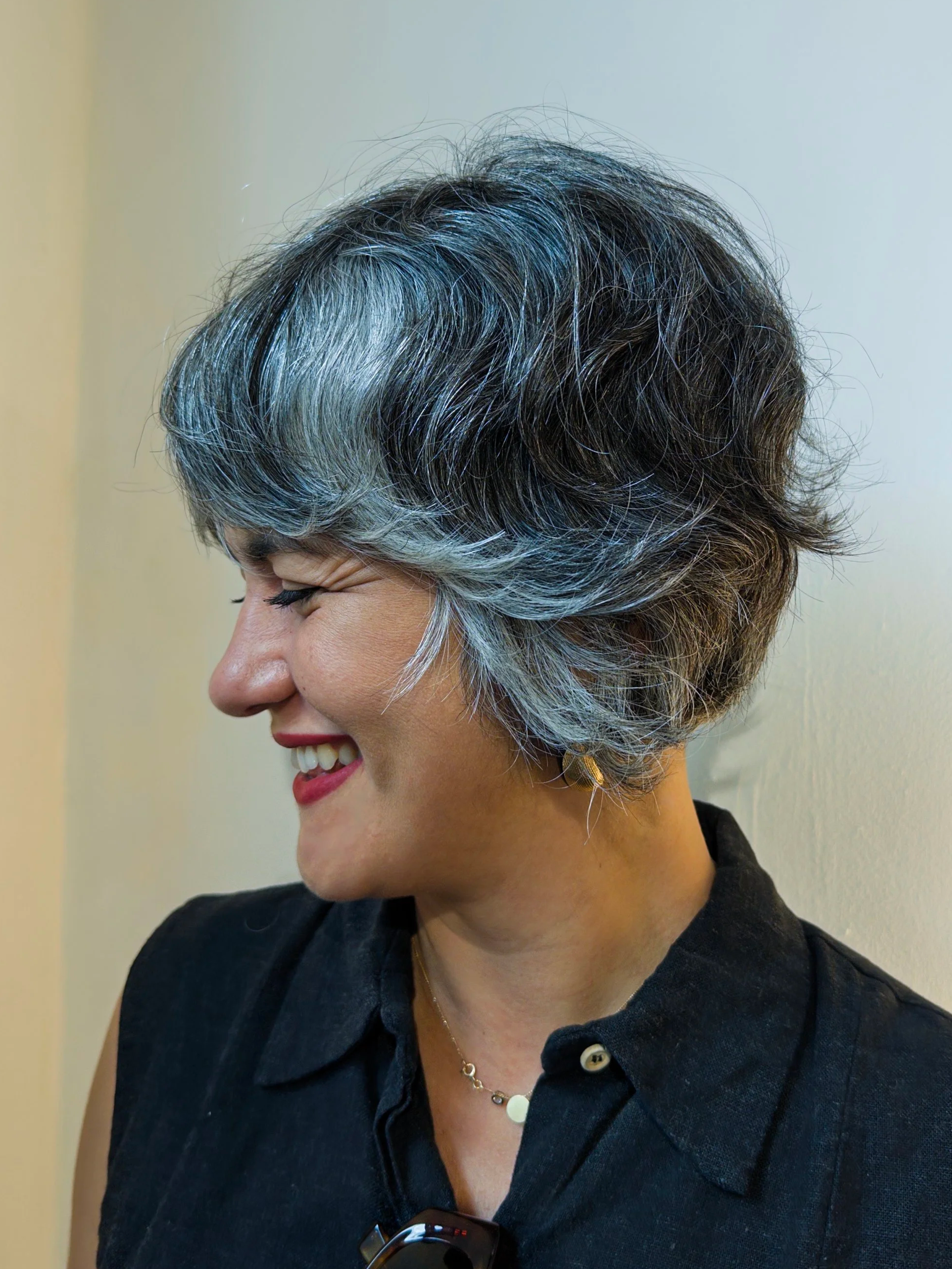Grey hair bixie, styled at CutLoose salon. Greenpoint, Brooklyn.