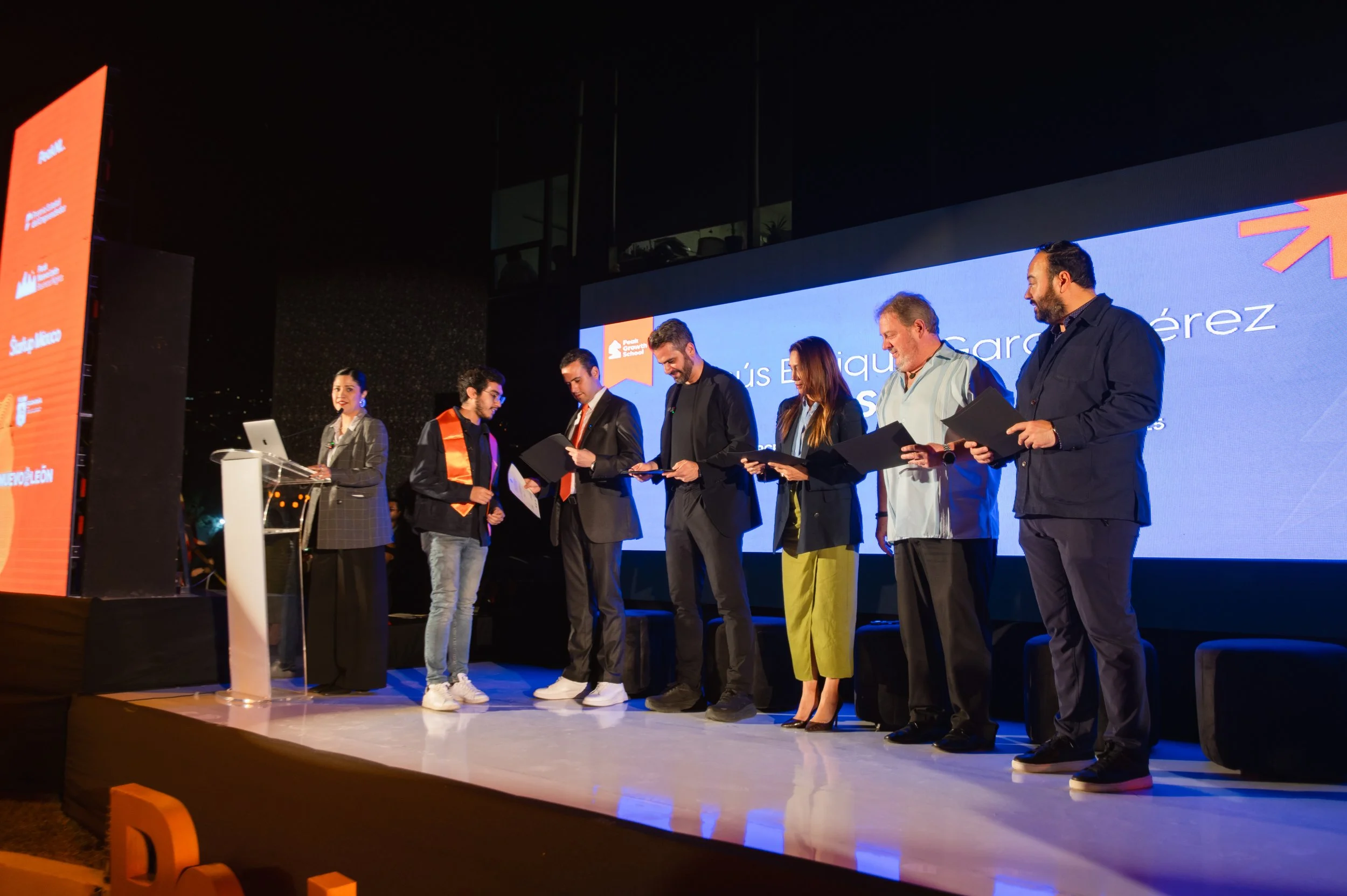 66-PeakNL-iOS OFFICE 2025.jpg