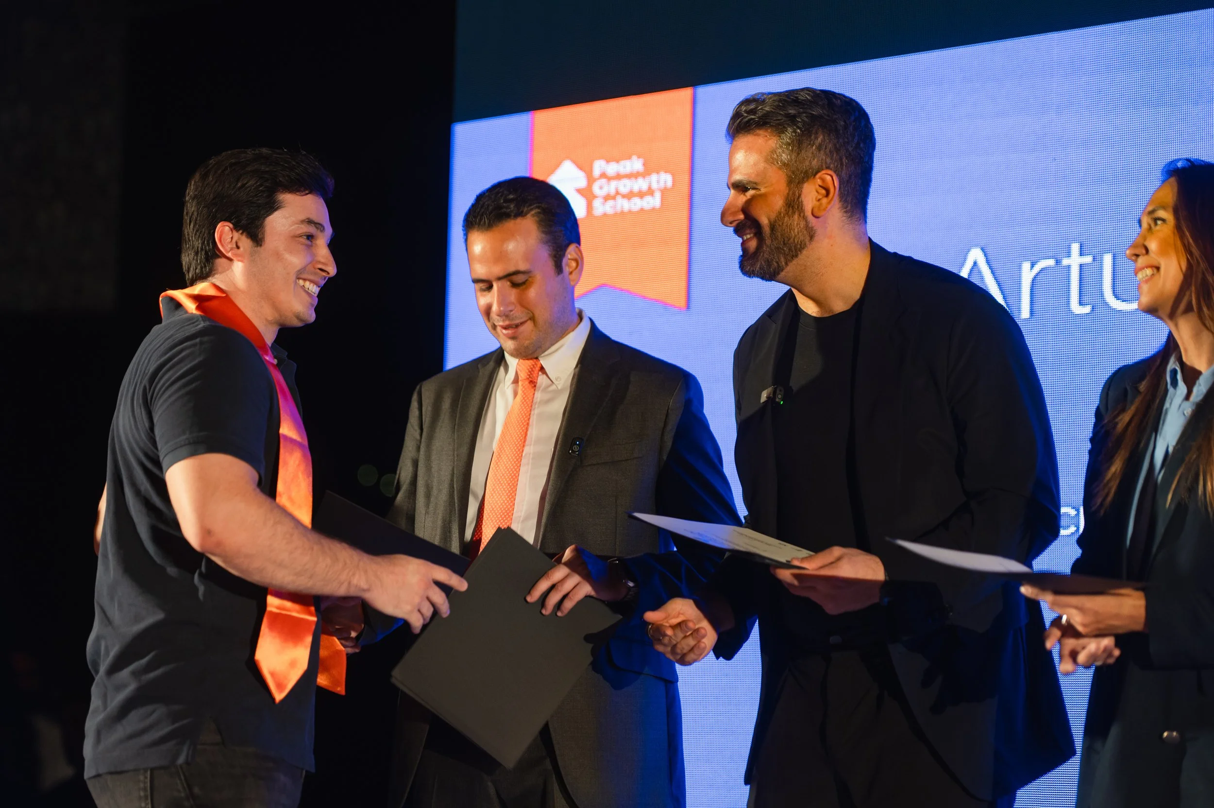 70-PeakNL-iOS OFFICE 2025.jpg