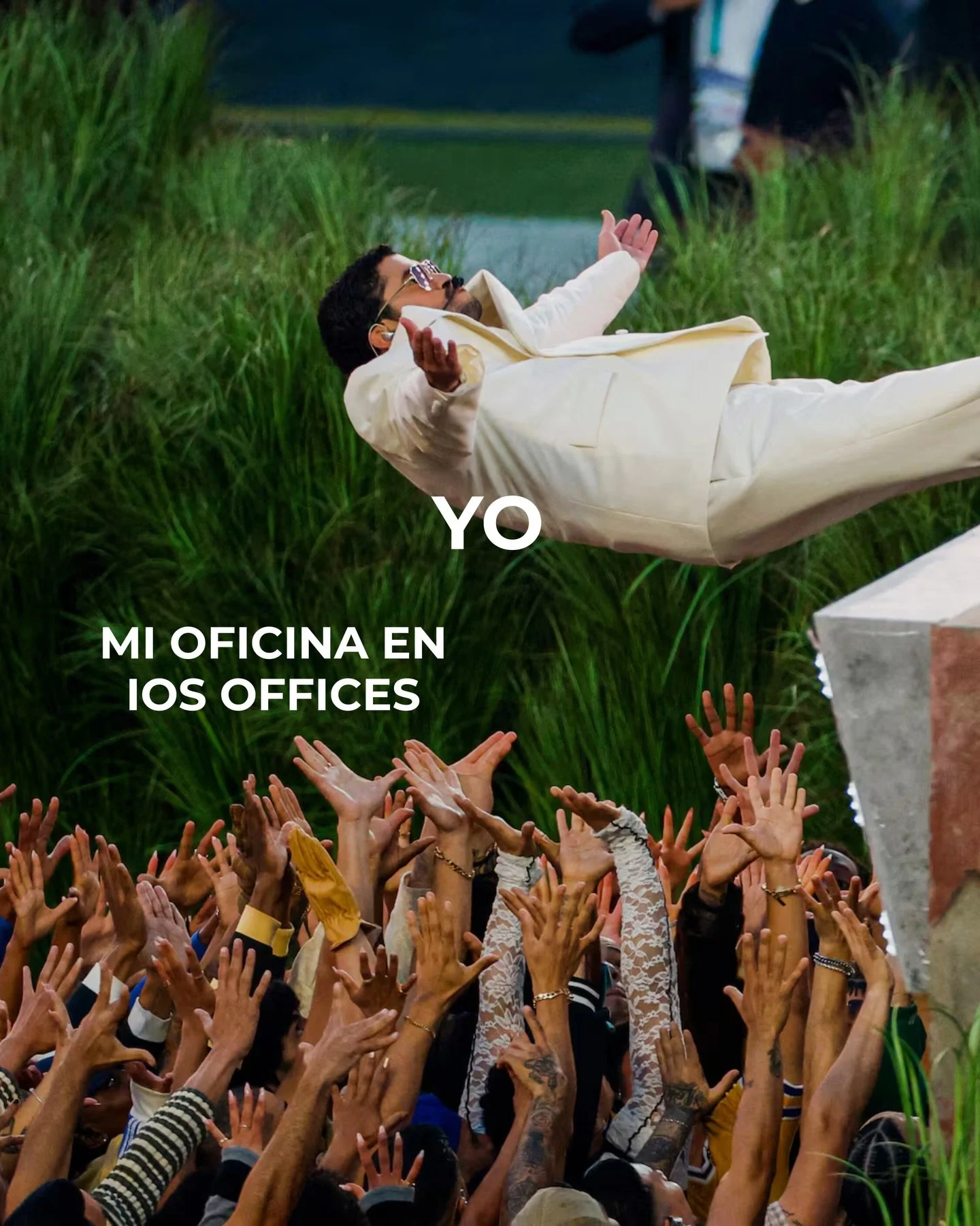 Ayer Super Bowl. 
Hoy, mi oficina. ✨🏈

#WorkVibes #OfficeLife #SuperBowl #BadBunny #IOS