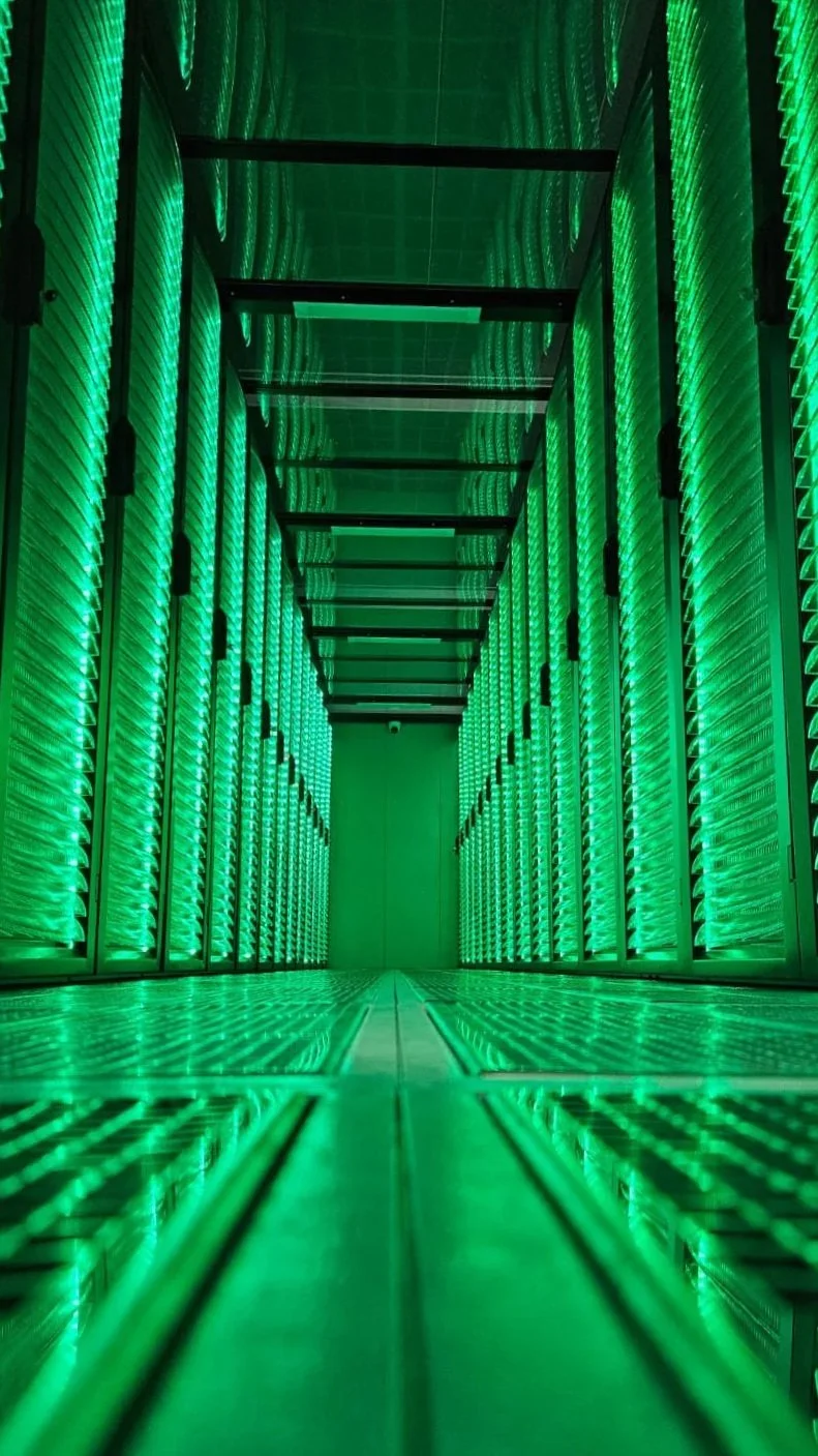 DATA CENTERS SOSTENIBLES: IMPULSANDO LA ERA DIGITAL SIN DEJAR HUELLA