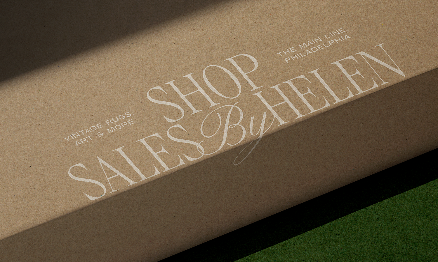 shipping mailer box mockup for estate sale shop