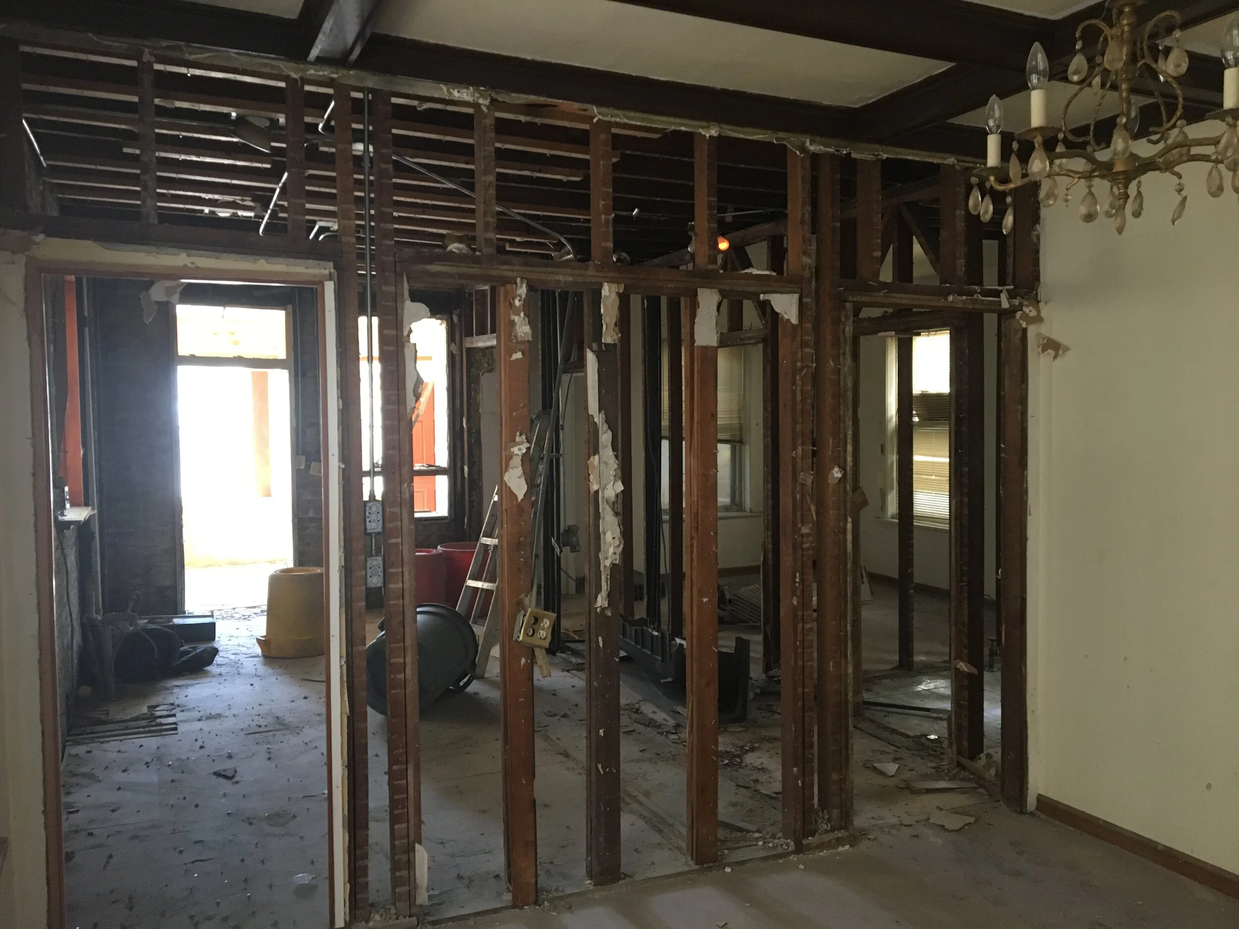 1st Floor Dining/Kitchen