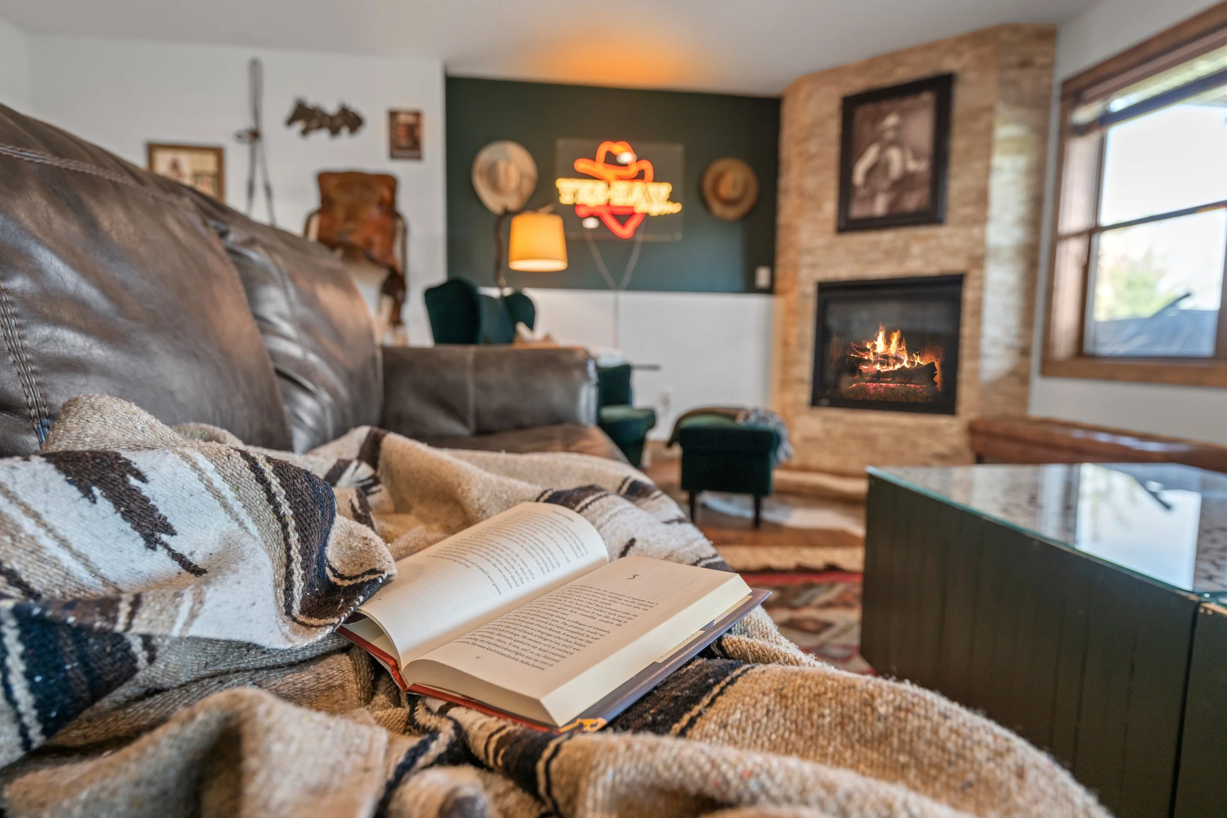 5935 Beach Cottage Dr-16.jpg