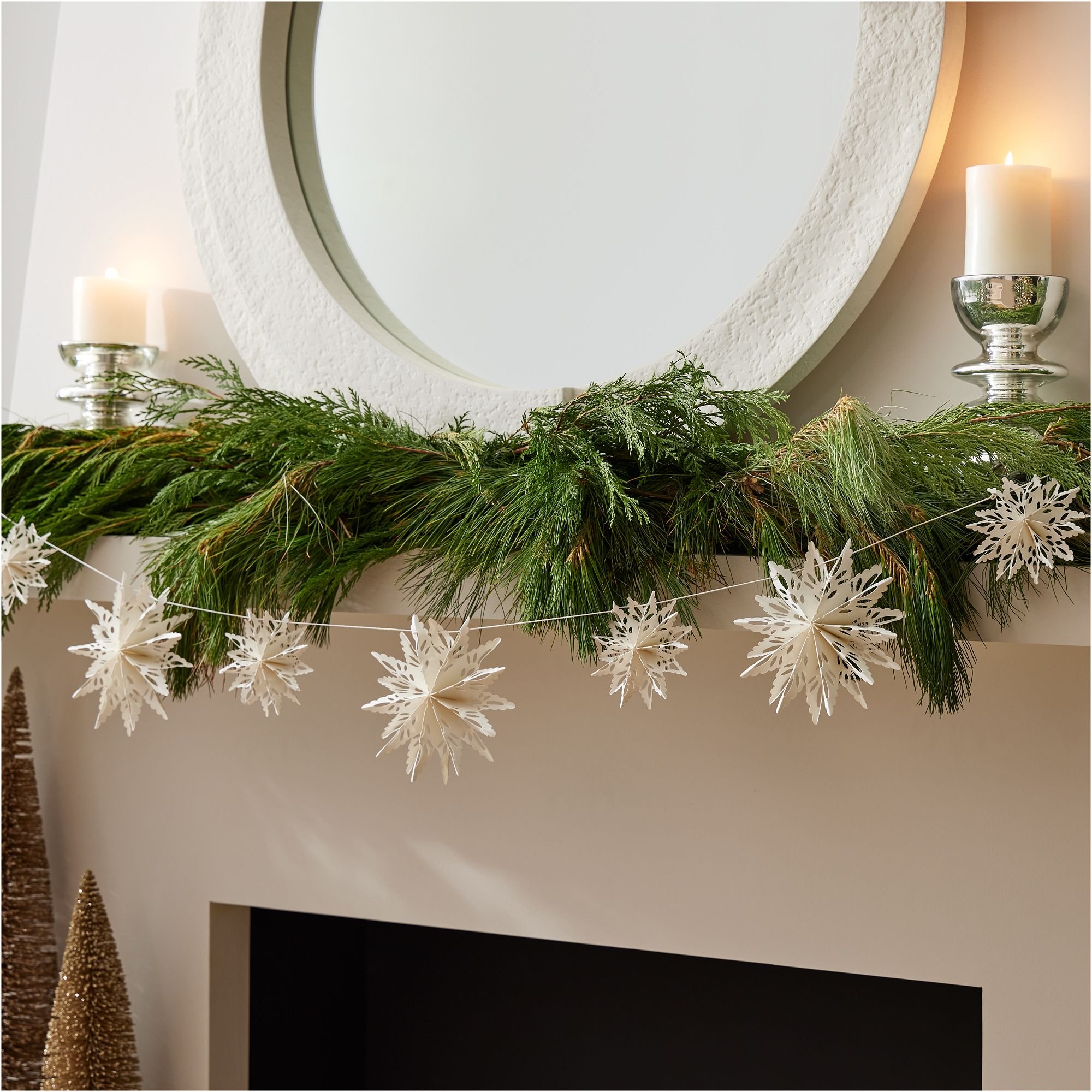cc snowflake garland paper.jpg