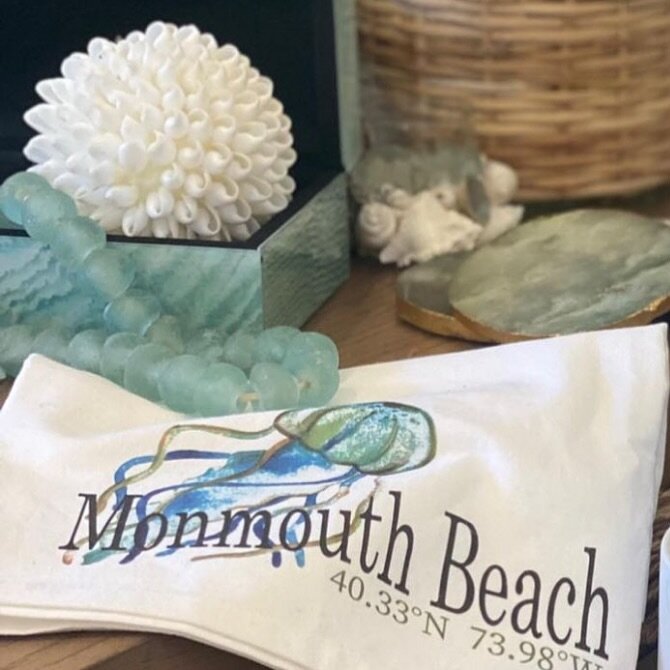 MB - Your favorite towel is back in stock

.
.
#CoastalDecor #CoastalLiving  #MonmouthBeachNJ #MonmouthCountyDesigner #Smmakelifebeautiful #MySMPHome #MyCovetedHome  #ShowEmYourStyled #HowYouHome #InspoToYourHome  #SimplyStyleYourSpace #Interior_and_