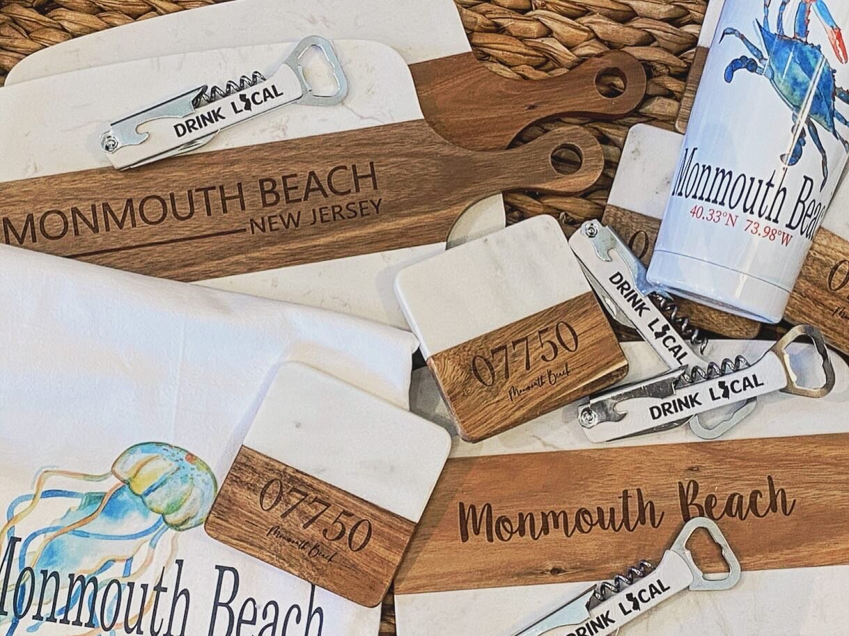 ✨New Products in the store ✨
You asked, we listened&hellip; come see all our new #MonmouthBeachNJ products for hostess gifts or to show your pride for this beautiful town. 

.

#HowYouHome #InspoToYourHome  #SimplyStyleYourSpace #HappyEaster #EasterT