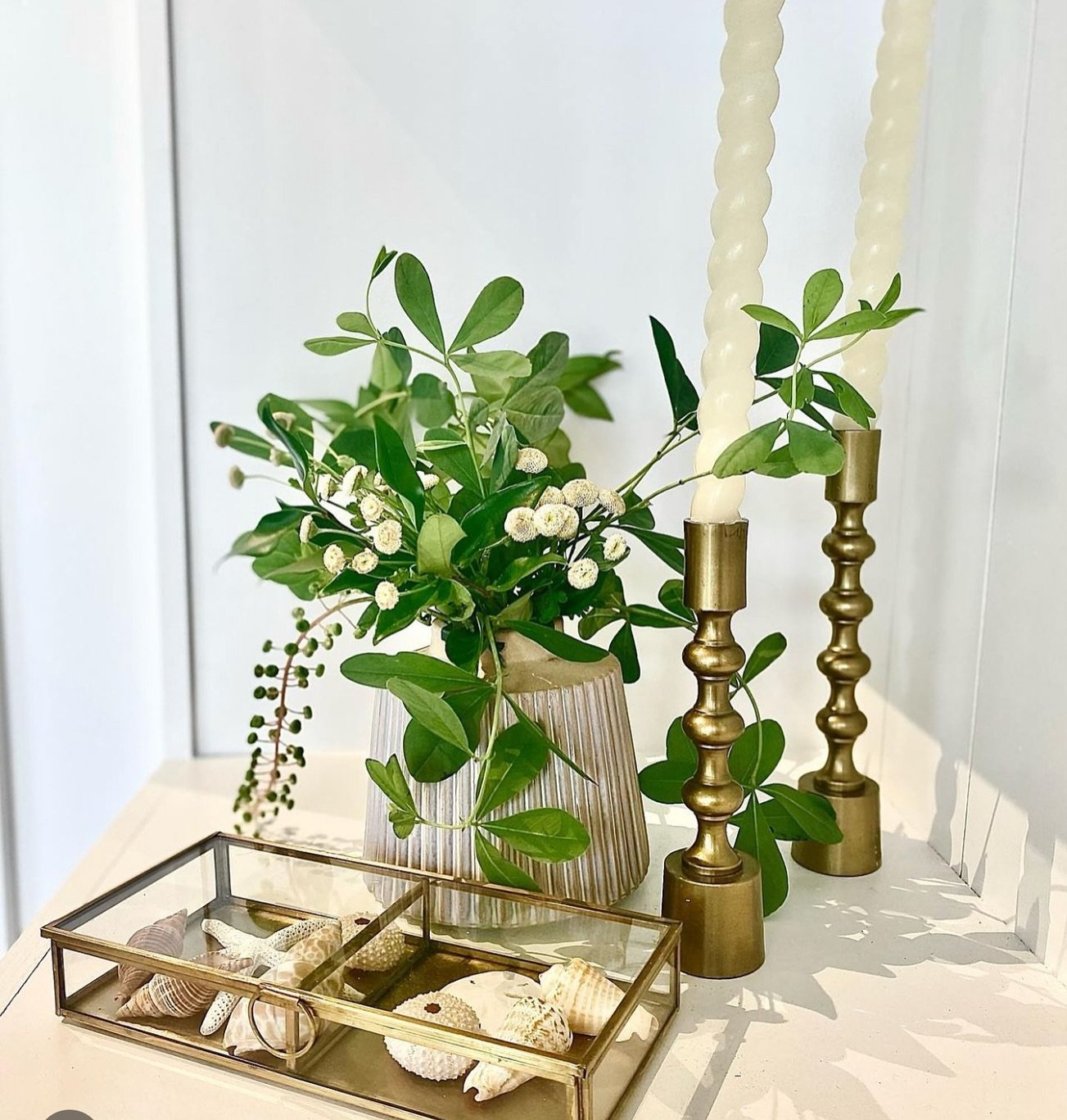 Find the perfect gift for MOM
Mother&rsquo;s Day special 10% off all Candles, Scents, and Candle Holders. 

.
.
#CoastalDecor #CoastalLiving  #MonmouthBeachNJ #MothersDayGifts #MonmouthCountyDesigner #Smmakelifebeautiful #l#MyCovetedHome  #ShowEmYour