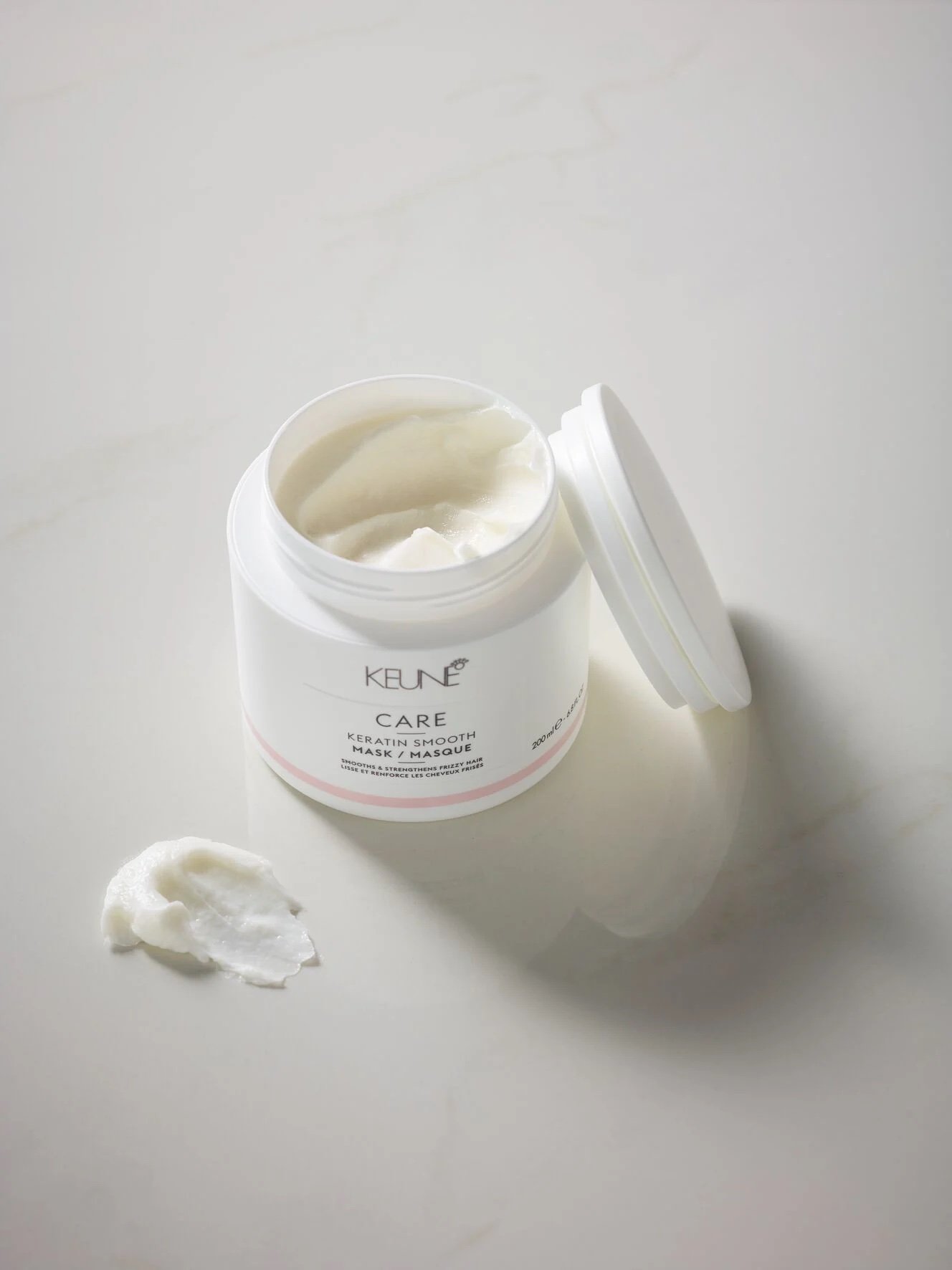 Keune-Care-Lifestyle-Image-Keratin-Smooth-Jar-medium-min.jpg