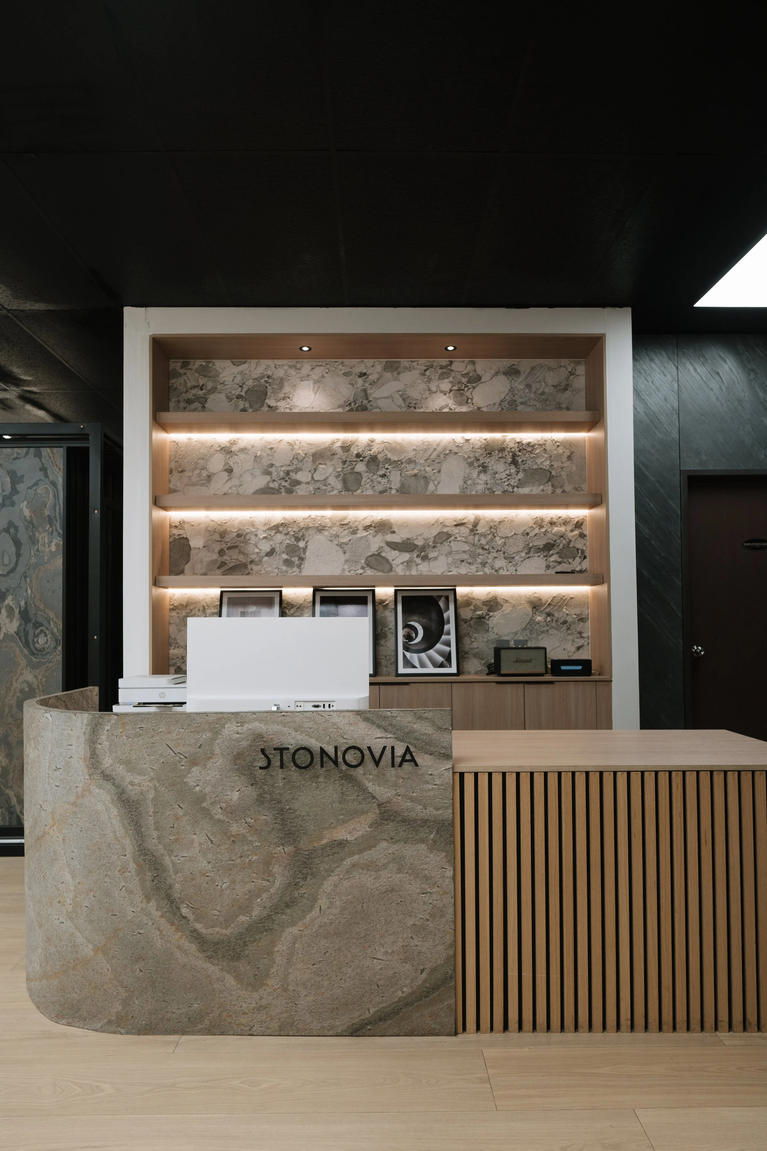 Stonovia-11.jpg