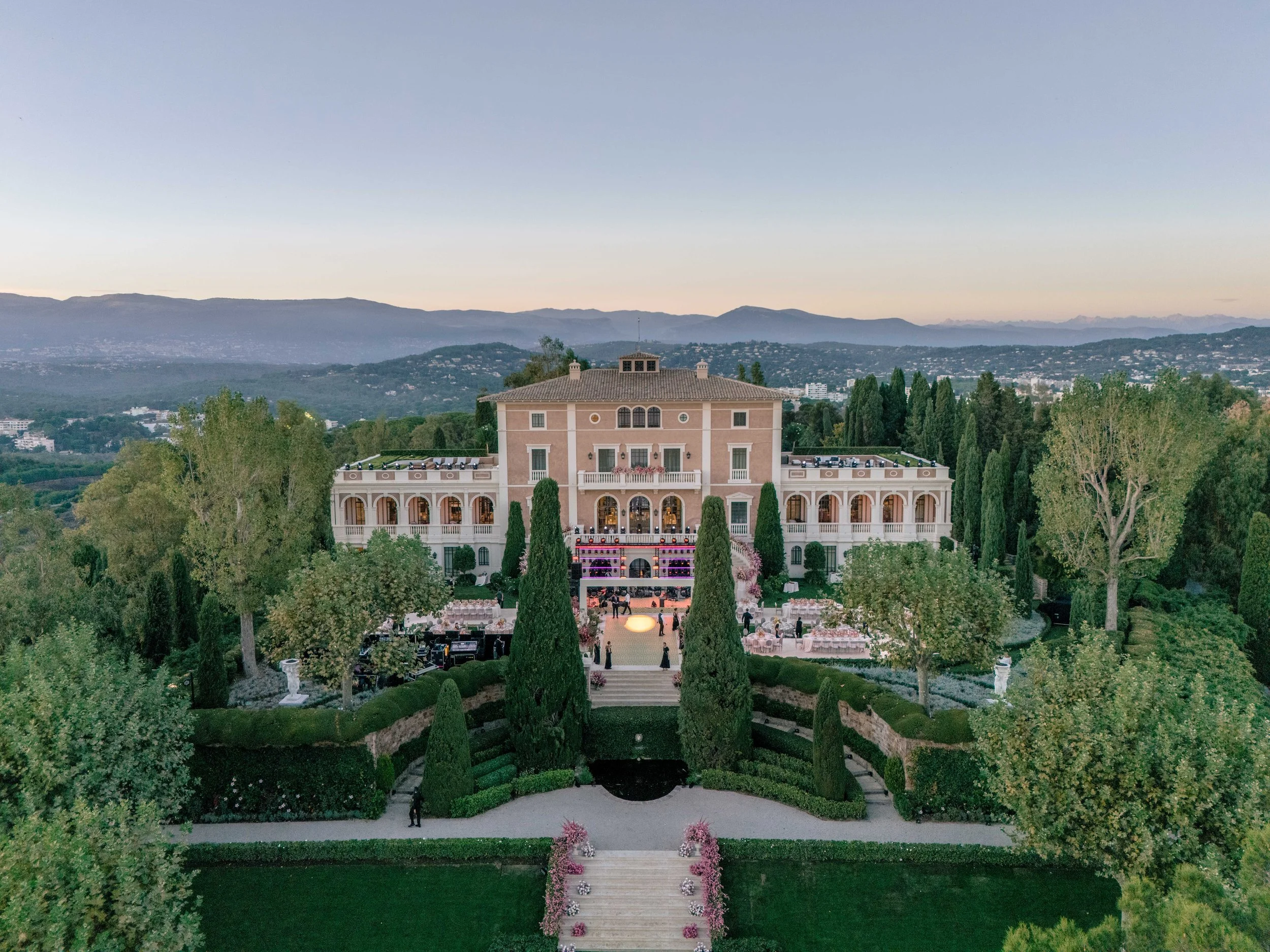 WEDDING AT CHÂTEAU DE LA CROIX DES GARDES