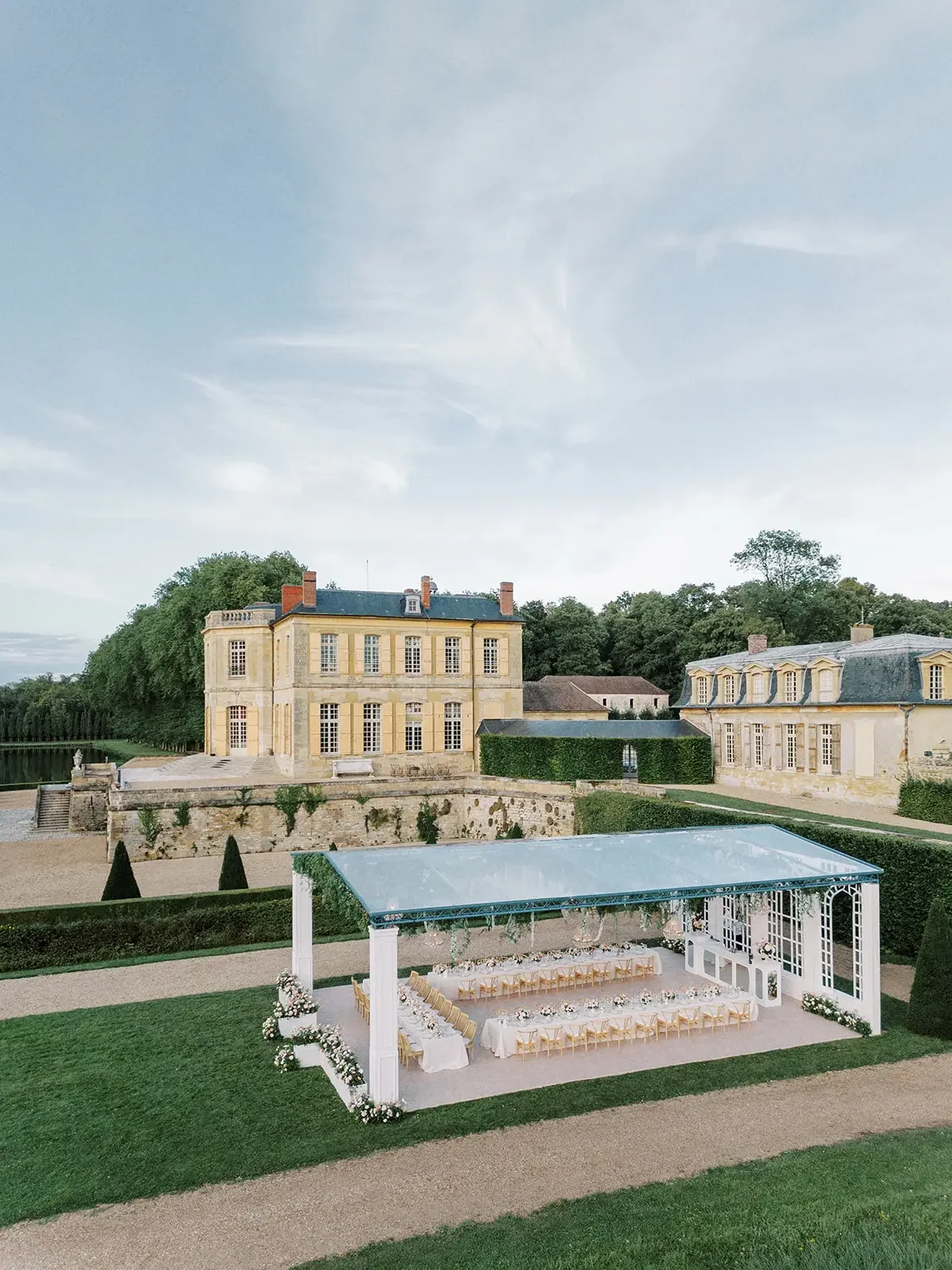 wedding-chateau-de-villette-17.webp