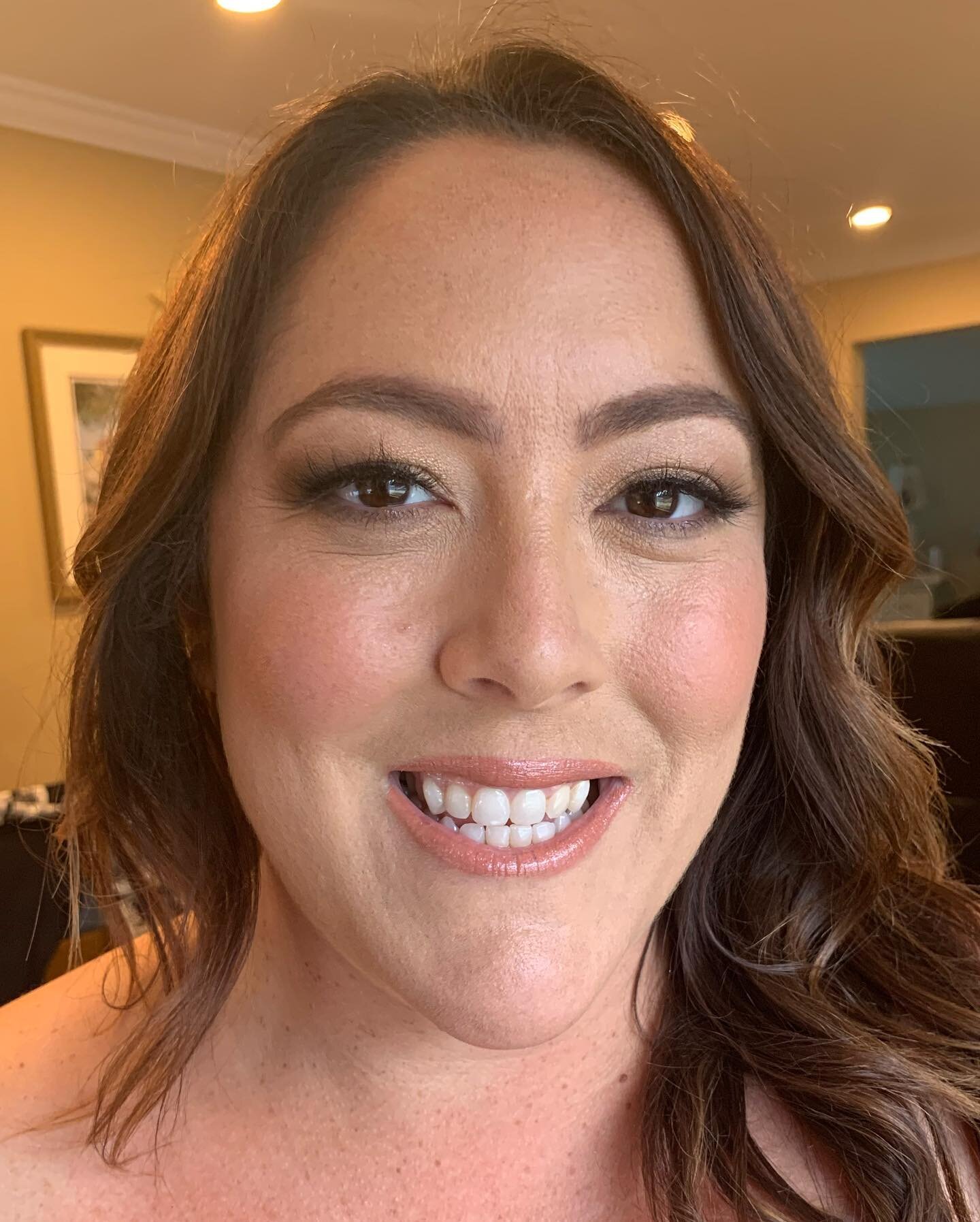 **New Client** and OH MY. Not only is @lizzydizzzle super gorgeous but she literally made me laugh the entire time!!! Thank you for your support and I cant wait to work with you again. Have fun tonight. #weddingguest #longislandmakeup #longbeachlocal