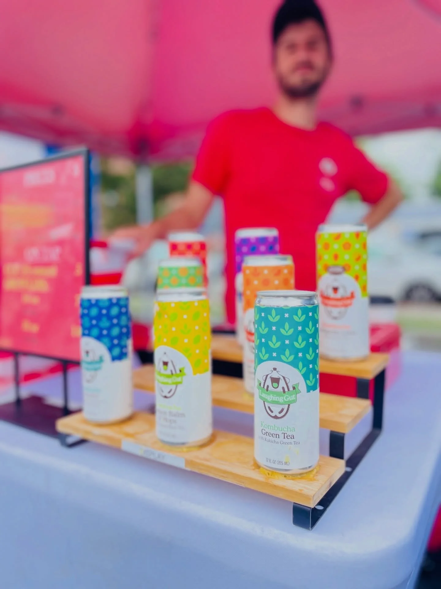 🫧 Cold, bright, a little fizzy &mdash; 
the perfect companion for a slow walk through the stalls while you plot your dinner.

[On a nearly 60&deg; degree + sunny day] 

Spring energy has officially arrived at the market. And so has @laughinggutkombu