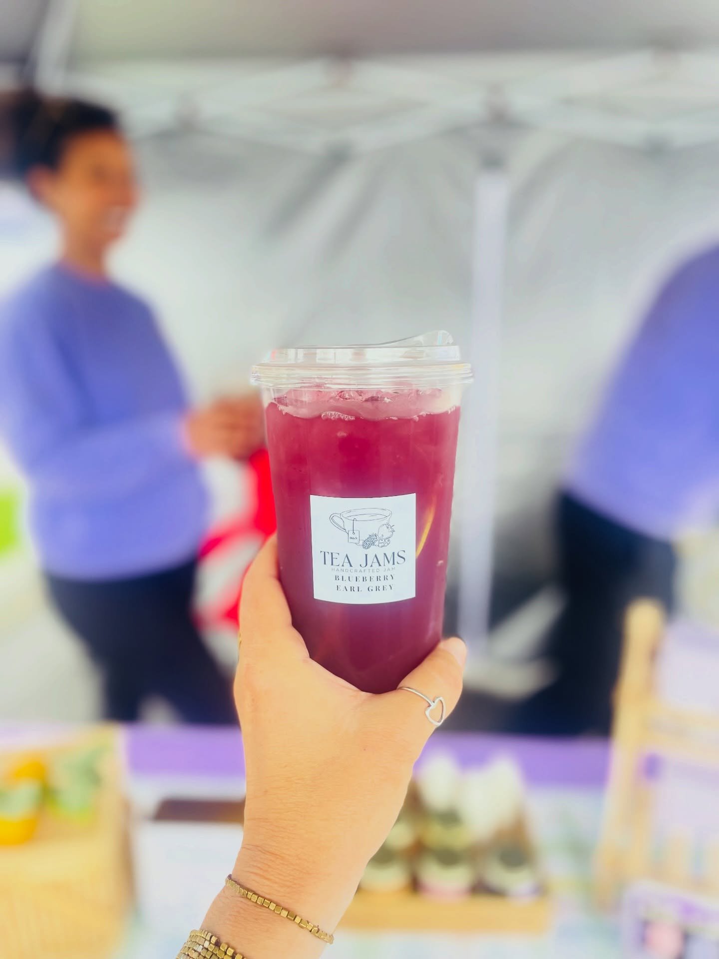 Guess who&rsquo;s back? Adorable purple sweatshirts and all. @teajams__