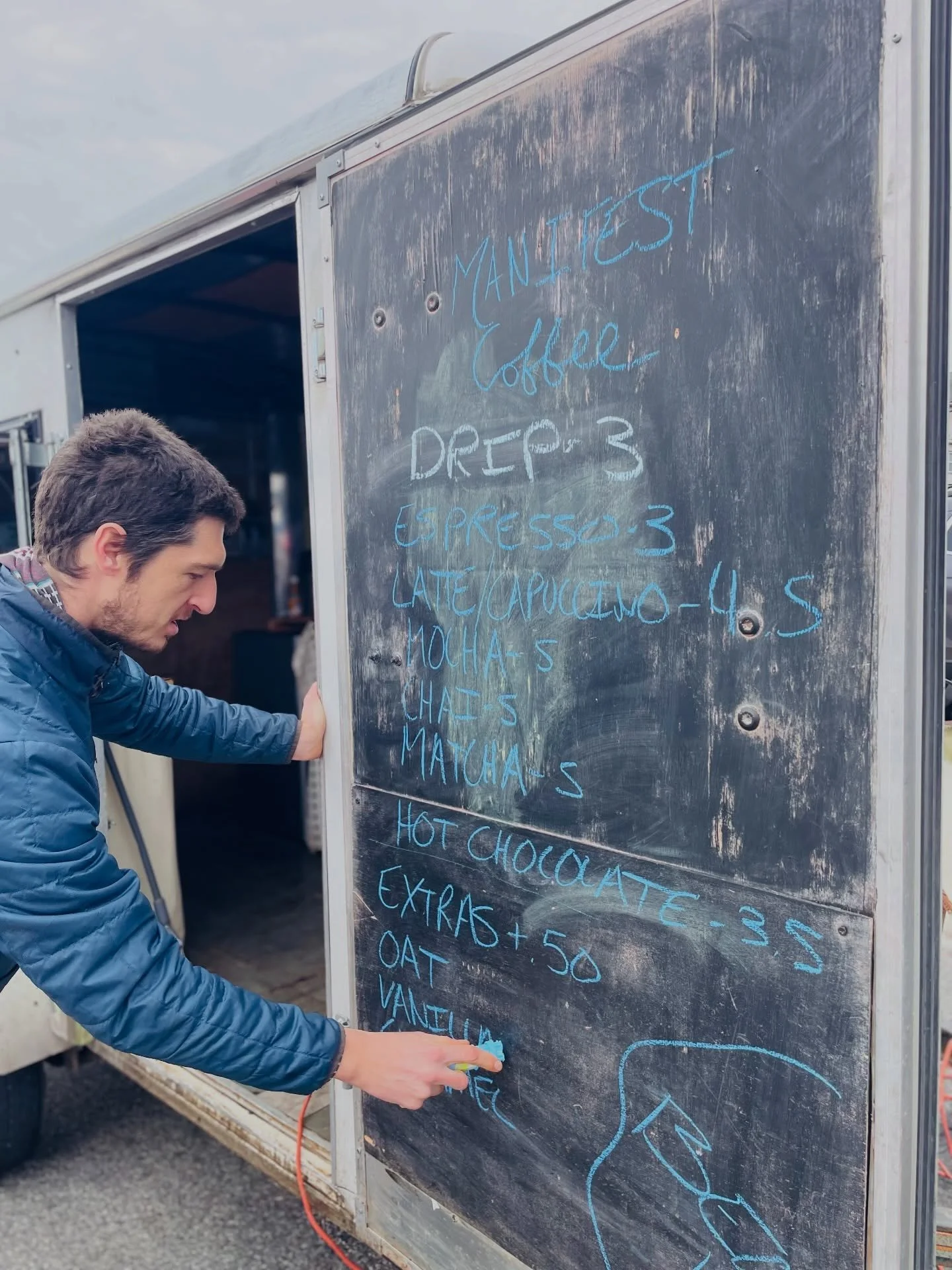 Come early.
The menu moves with the morning&mdash;
but the market always has more to offer.

See you Sunday. 10&ndash;2.