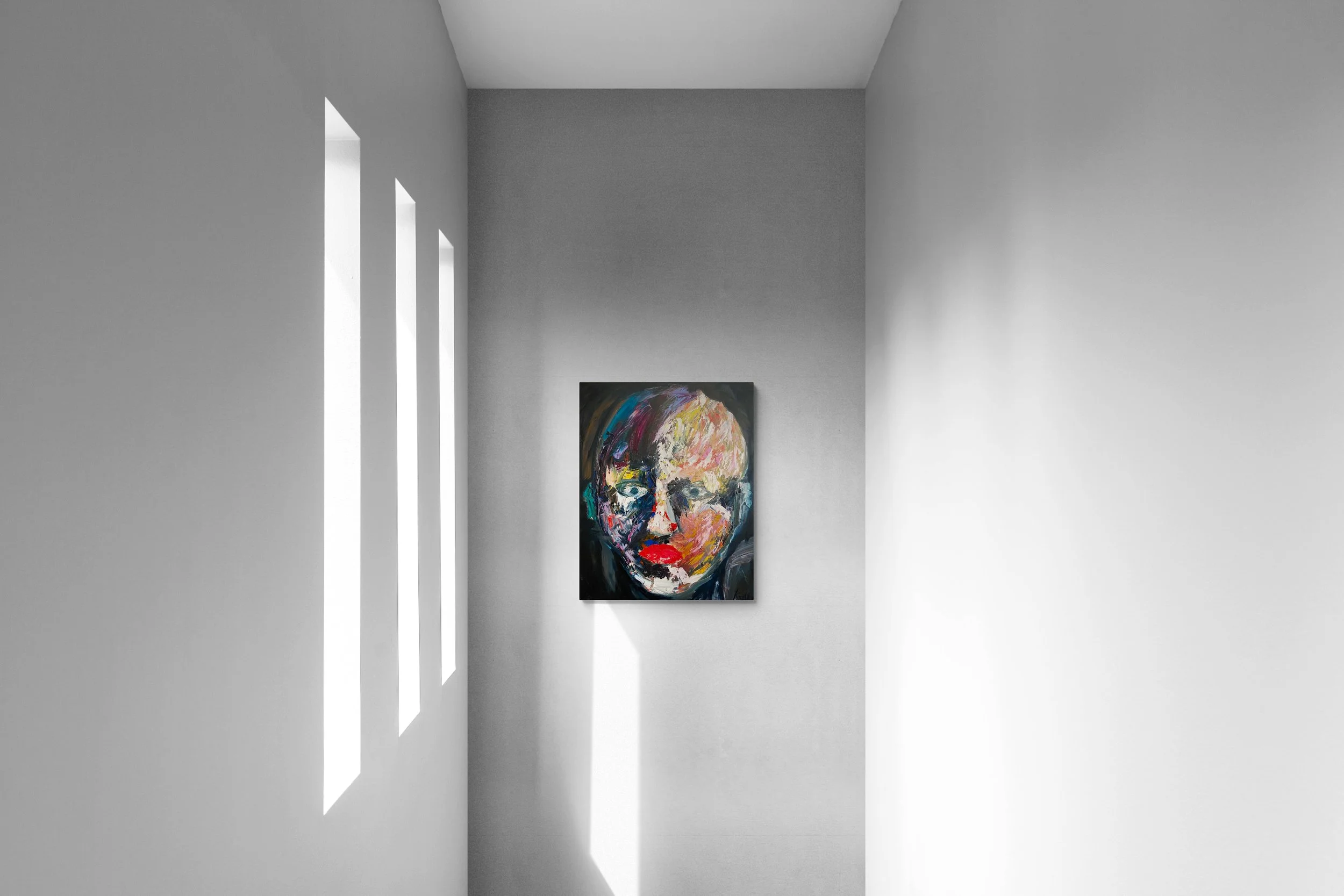 Natural_light_illuminating_hallway_wall.jpg