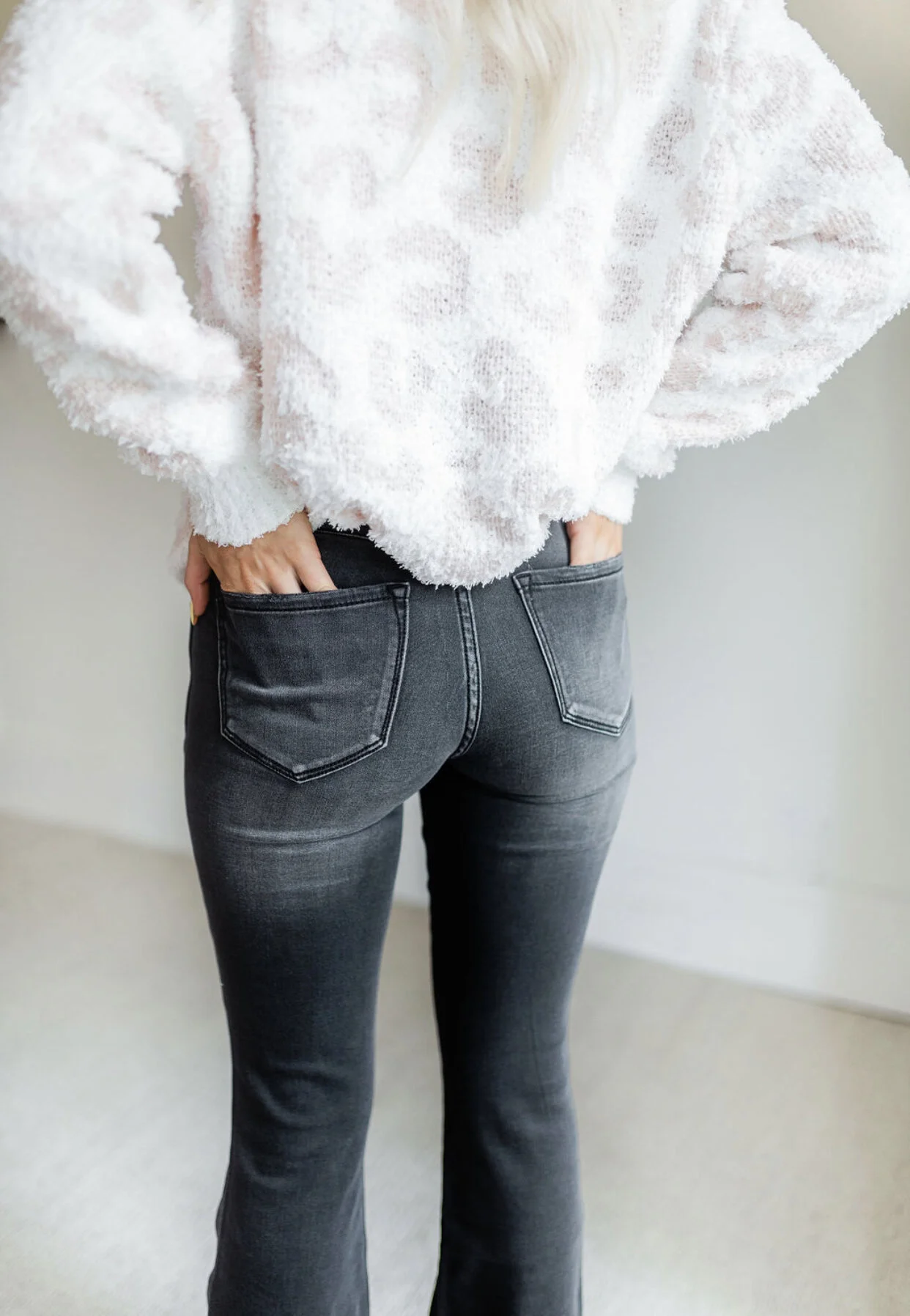 4FC0D2C9-F528-48C5-B721-BCC35B9D2922