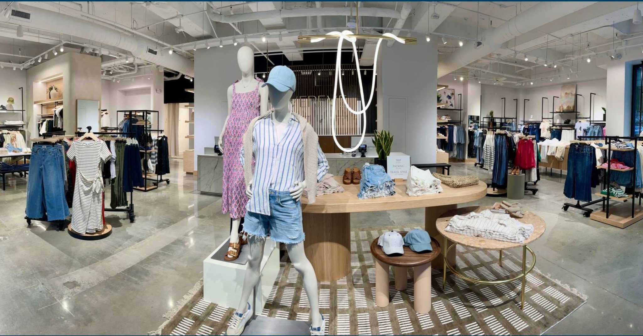 Working with national brands to deploy retail prototypes is rewarding, challenging, and always interesting. The brand's business and marketing strategies are consistent, but each store location has its own architectural requirements and constraints. 