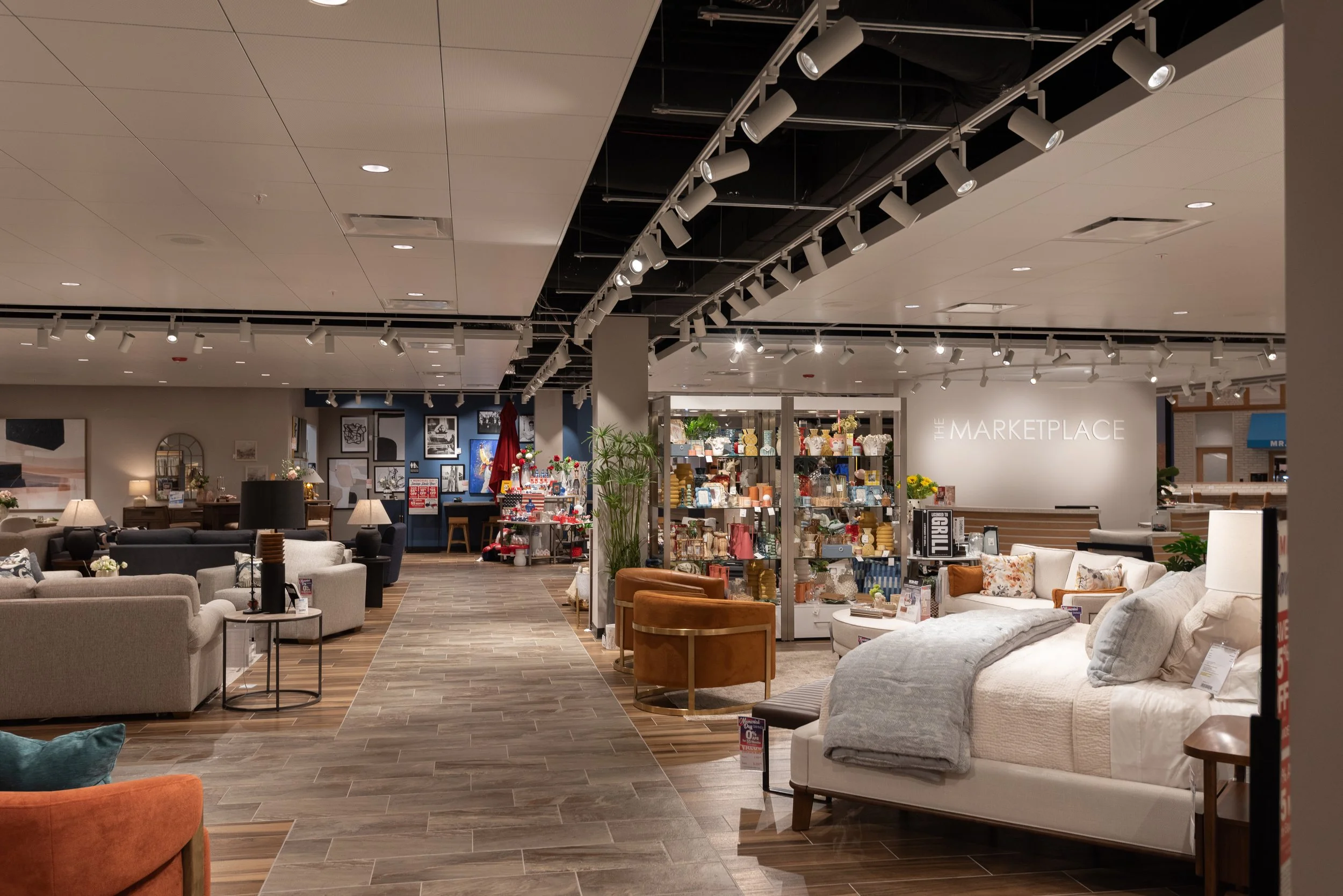 Darvin Furniture -39.jpg