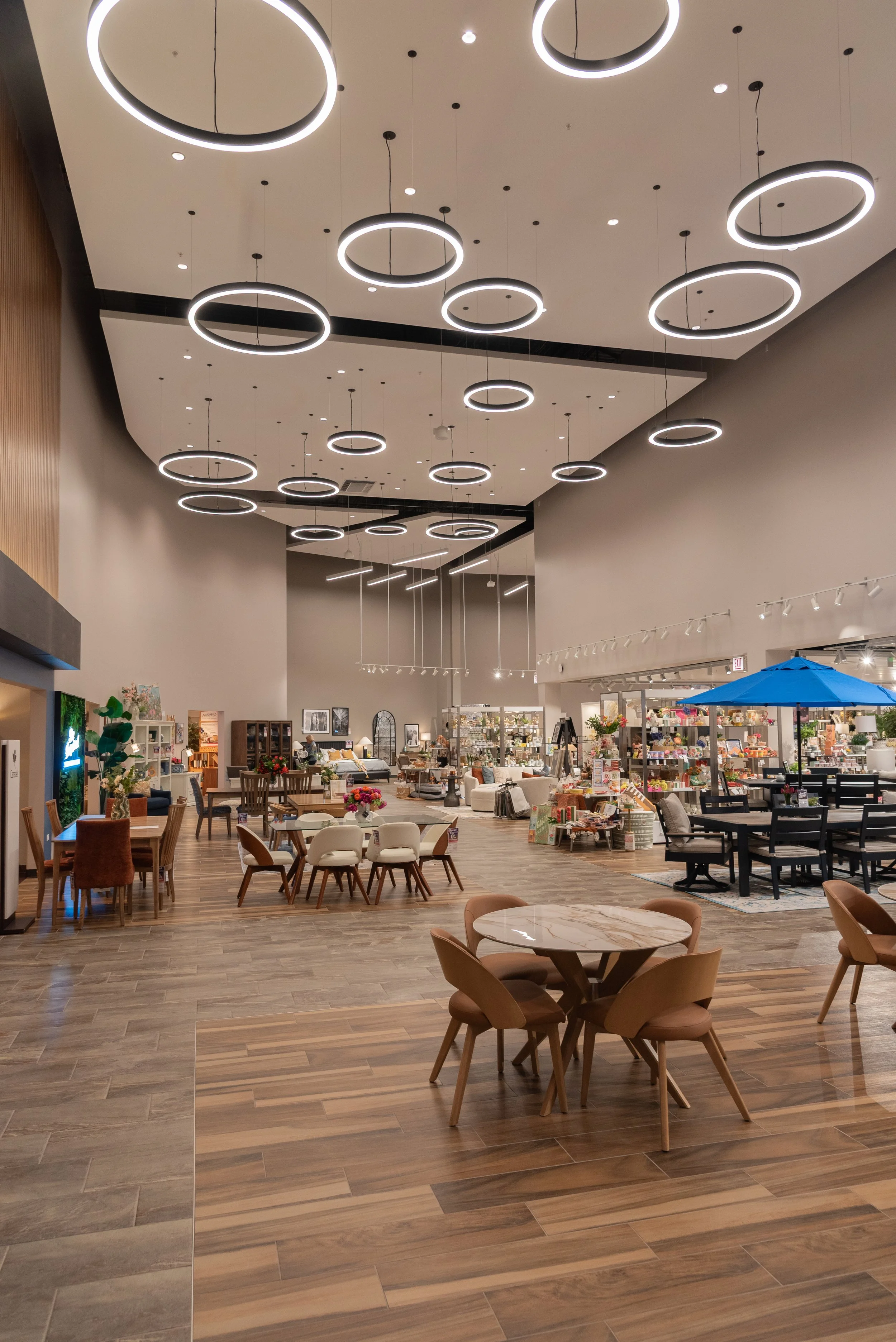 Darvin Furniture -28.jpg