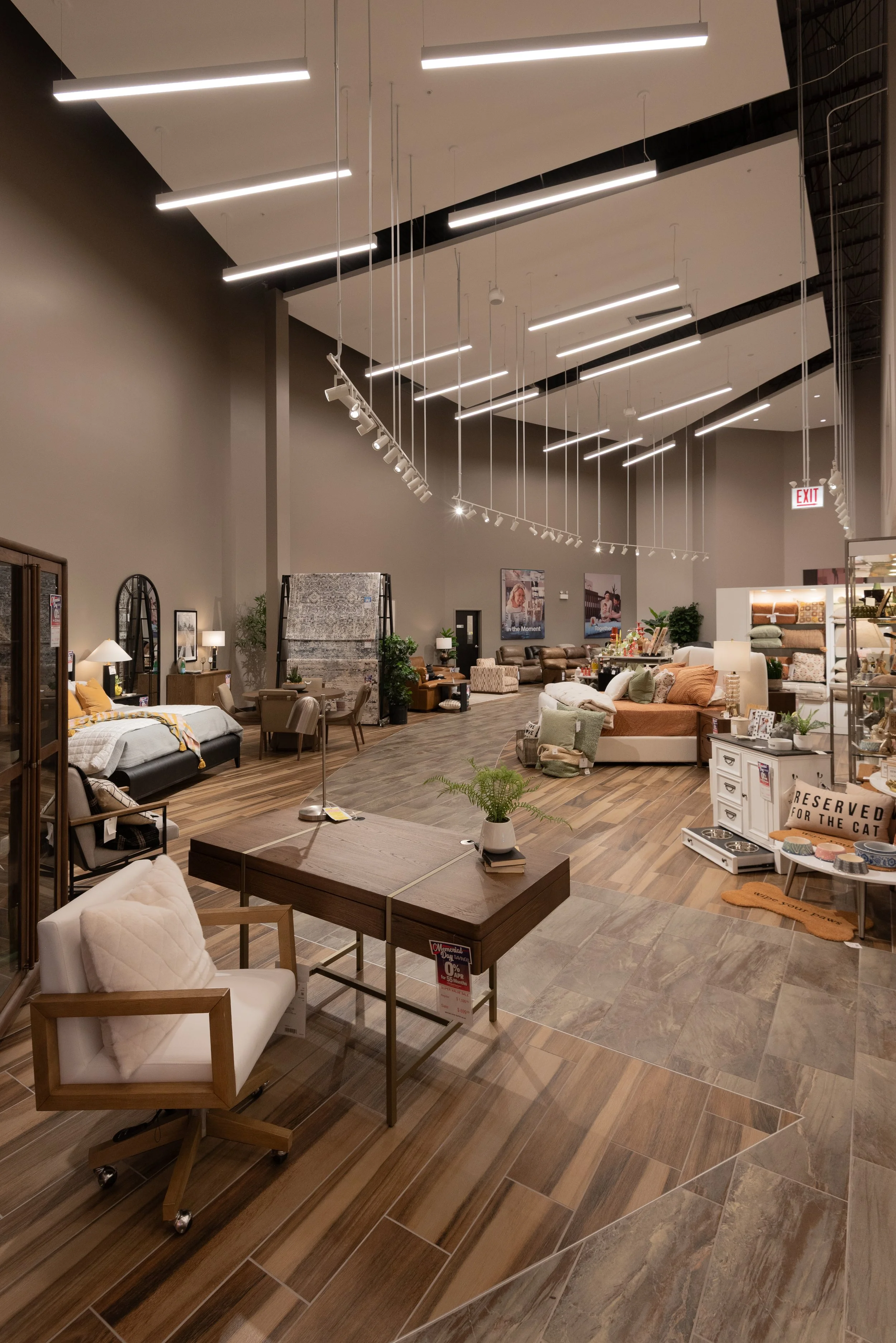 Darvin Furniture -32.jpg