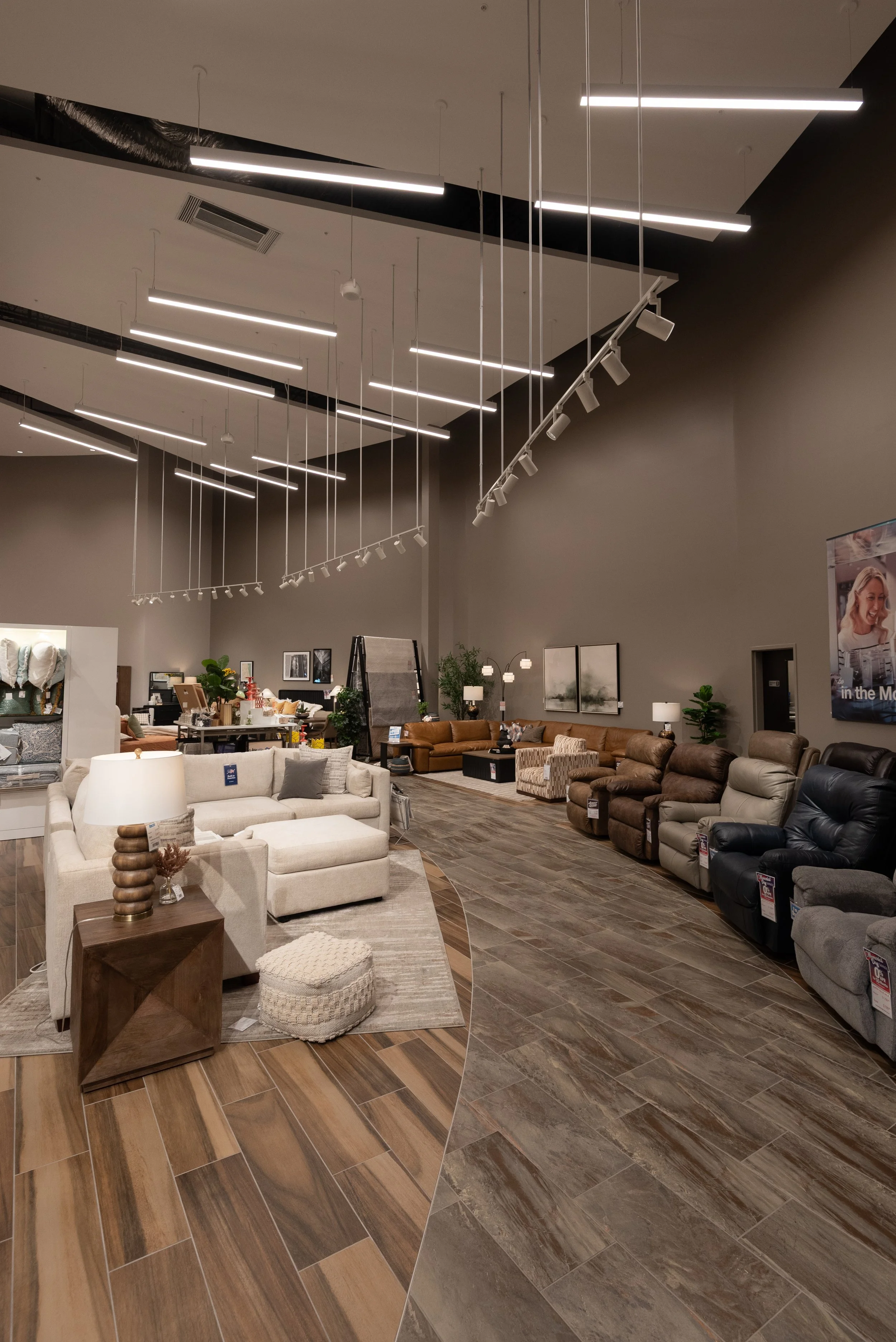 Darvin Furniture -35.jpg