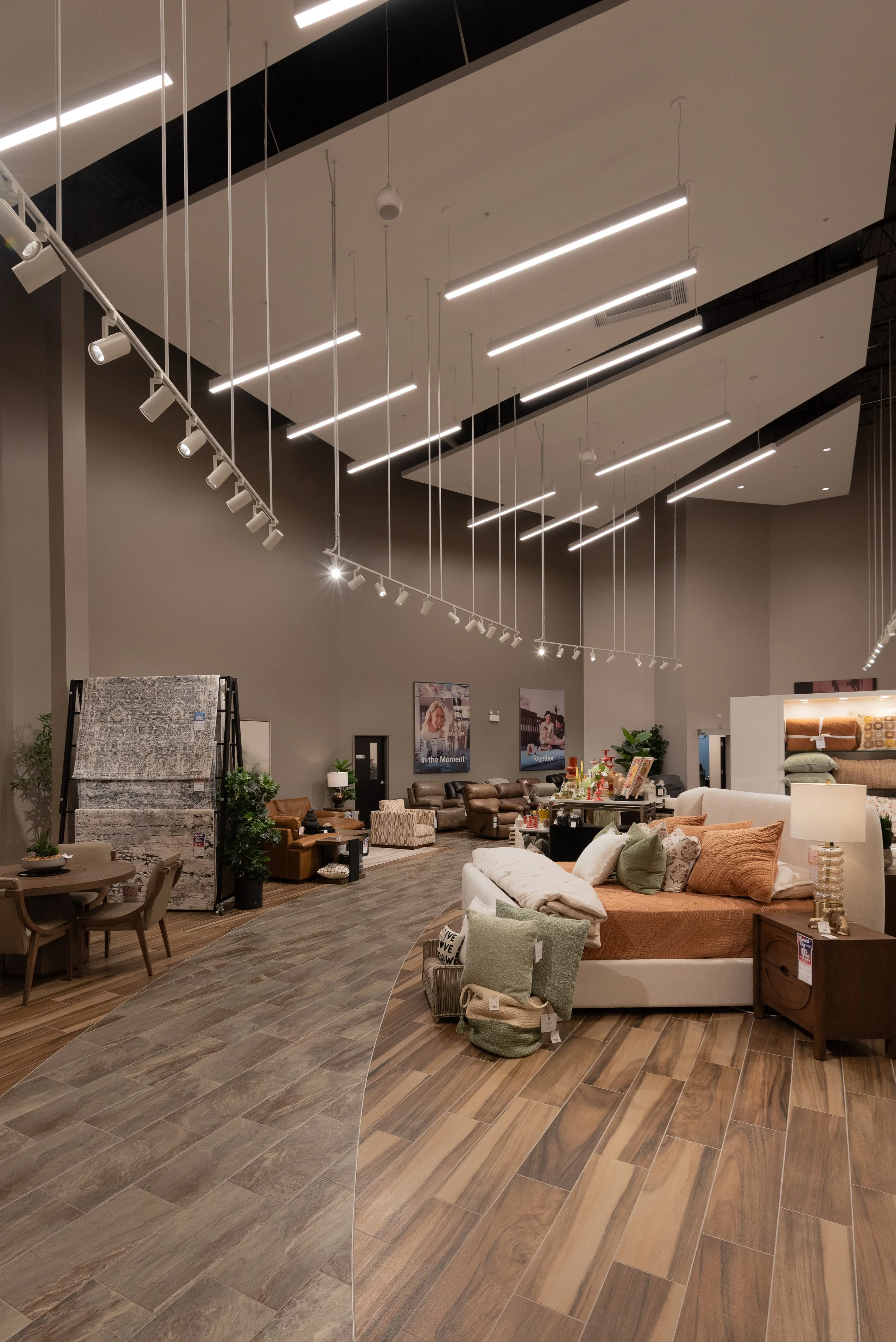 Darvin Furniture -31.jpg