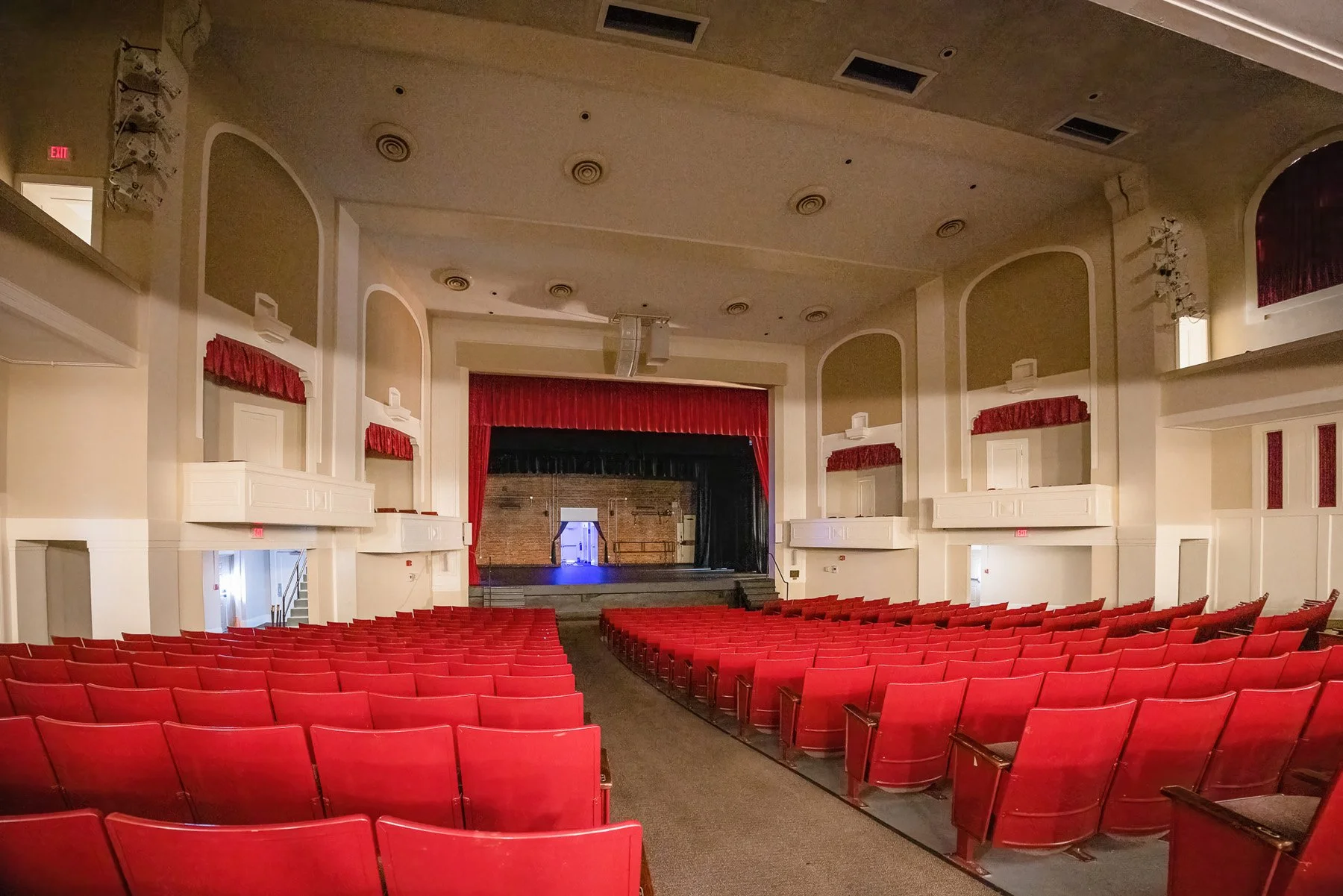 Verdant Studio Architects NWA - Rome Auditorium -CQ5A0048-Edit.jpg