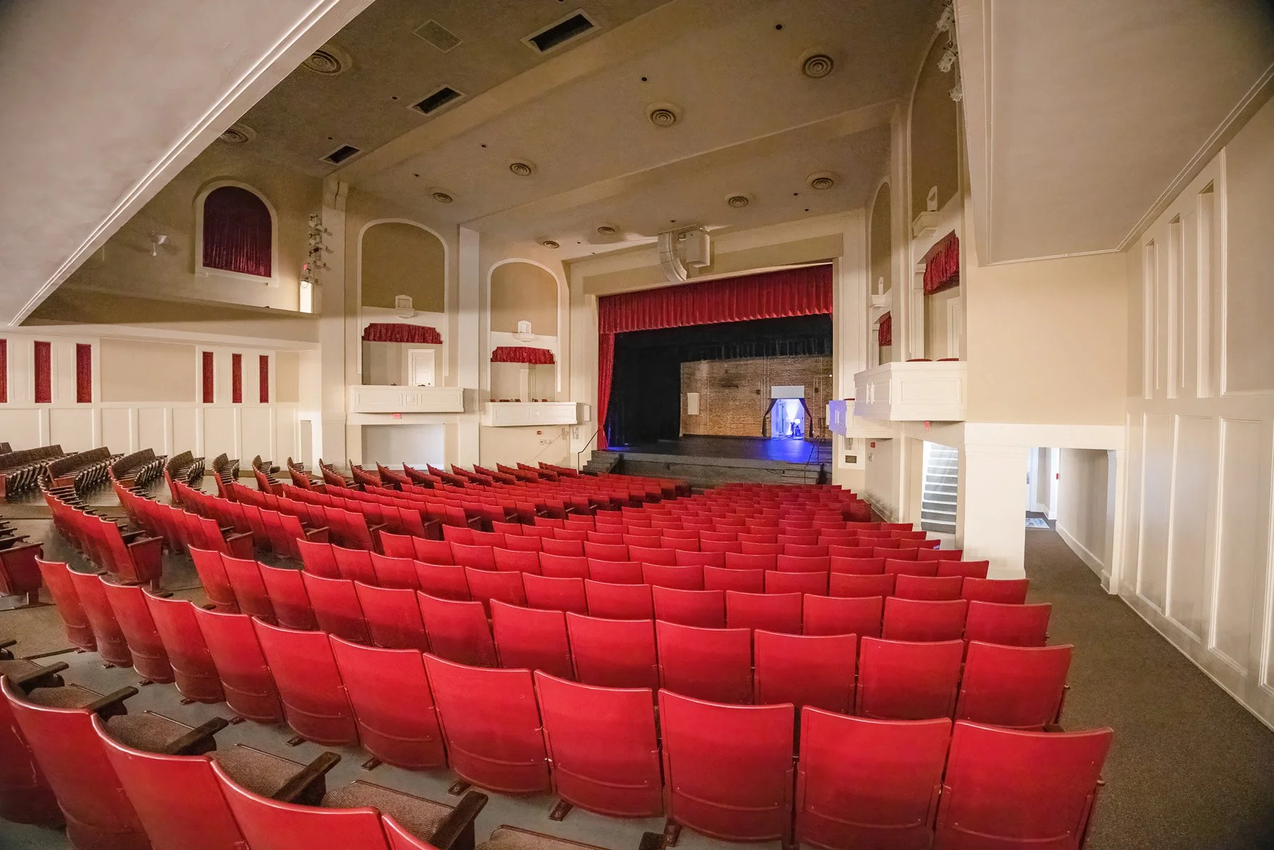 Verdant Studio Architects NWA - Rome Auditorium -CQ5A0060-2.jpg