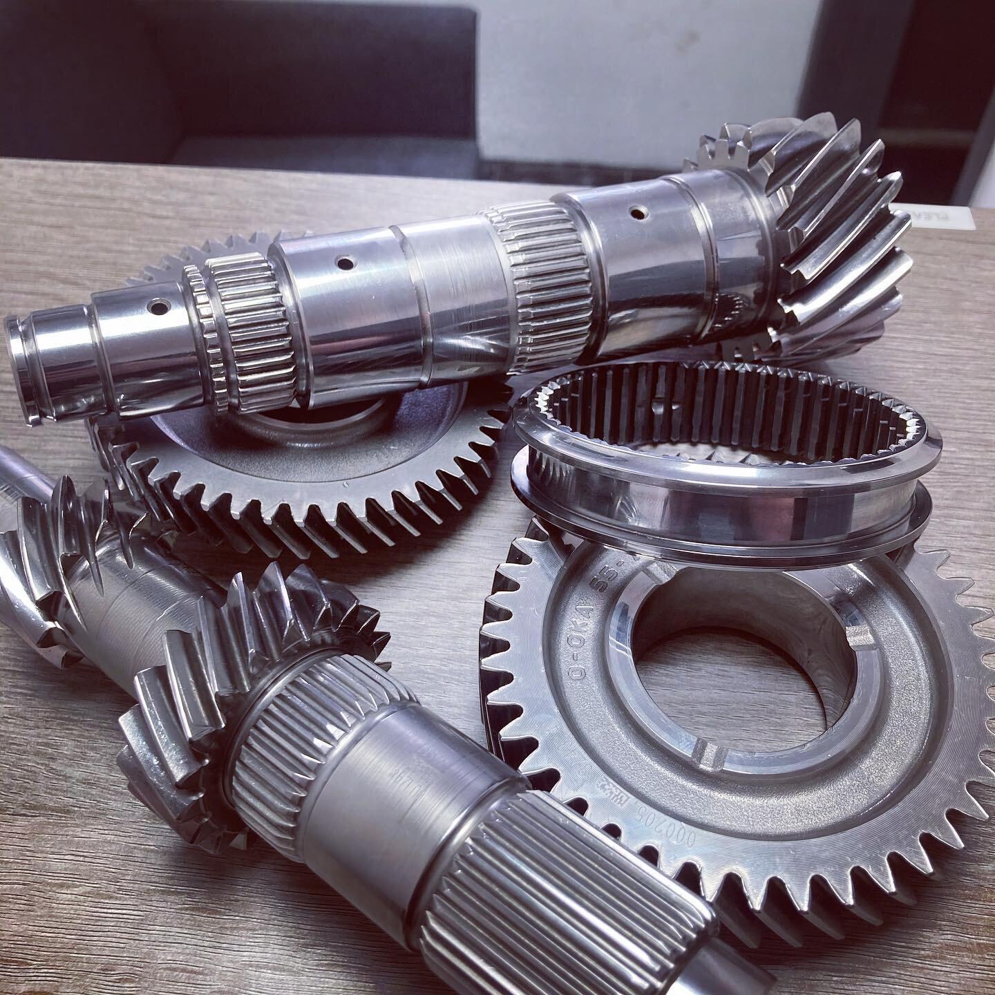 A teaser of some of the components for a high power gearbox build in the works.
Components super finished now off for cryogenic freezing #vxr #m32 #astravxr #astravxrnurburgring #gizmotorsport