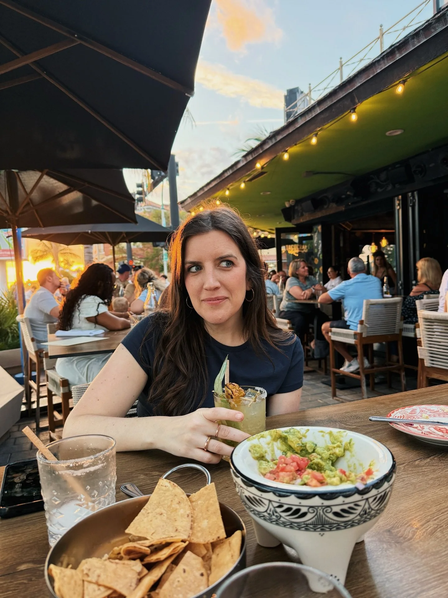 Girlies being girlies 🧚🏼&zwj;♀️ 

Sunset guac. New @thehauteandhoney top. Vintage hunting. Windy beach day. Cuban sando. Dreamy Carbonara. Happy Hour giggs. Libra full moon.
